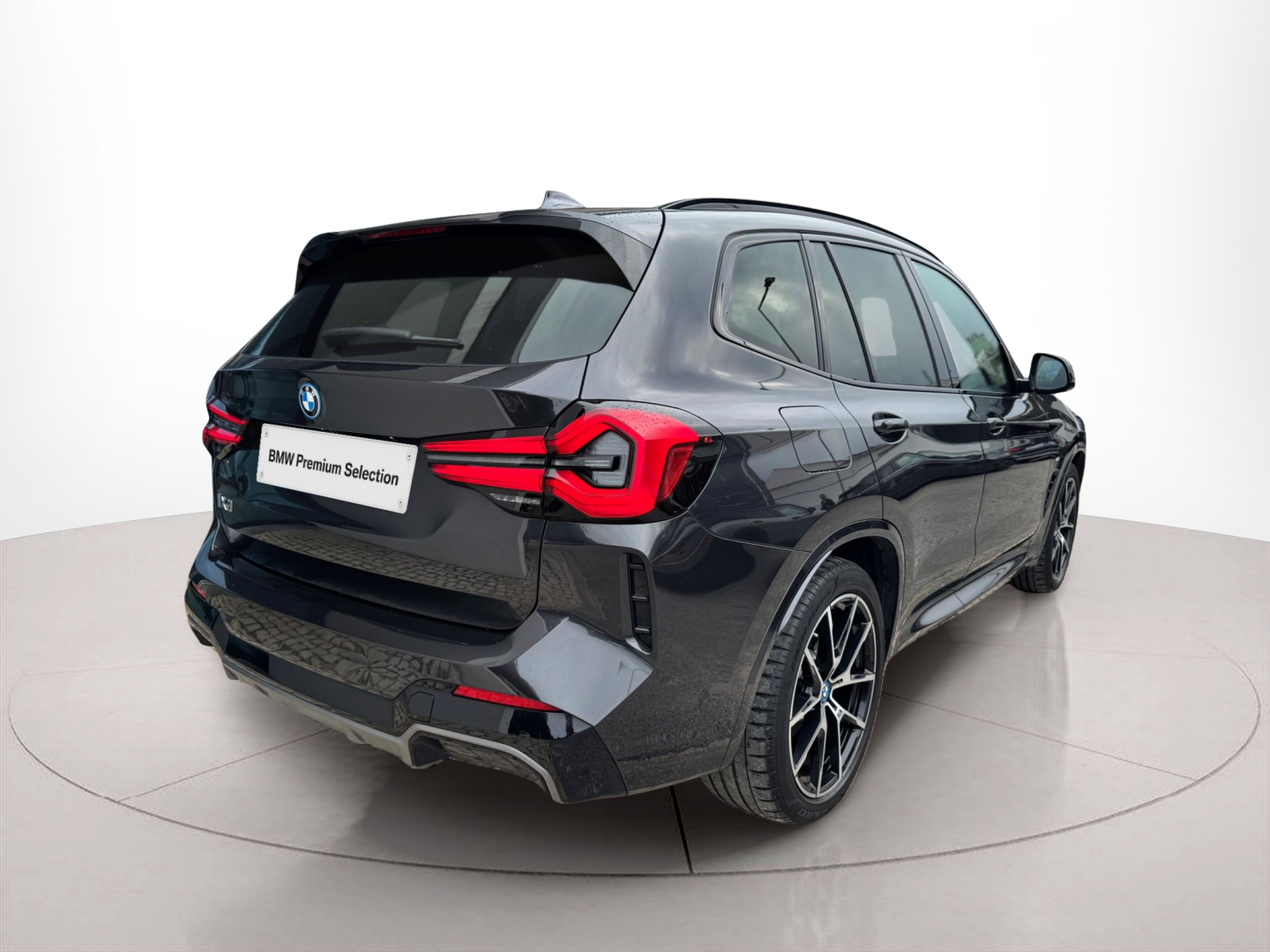 BMW iX3 iX3 80 kWh color Gris. Año 2023. 210KW(286CV). Elétrico. En concesionario Santogal Oeiras de Oeiras