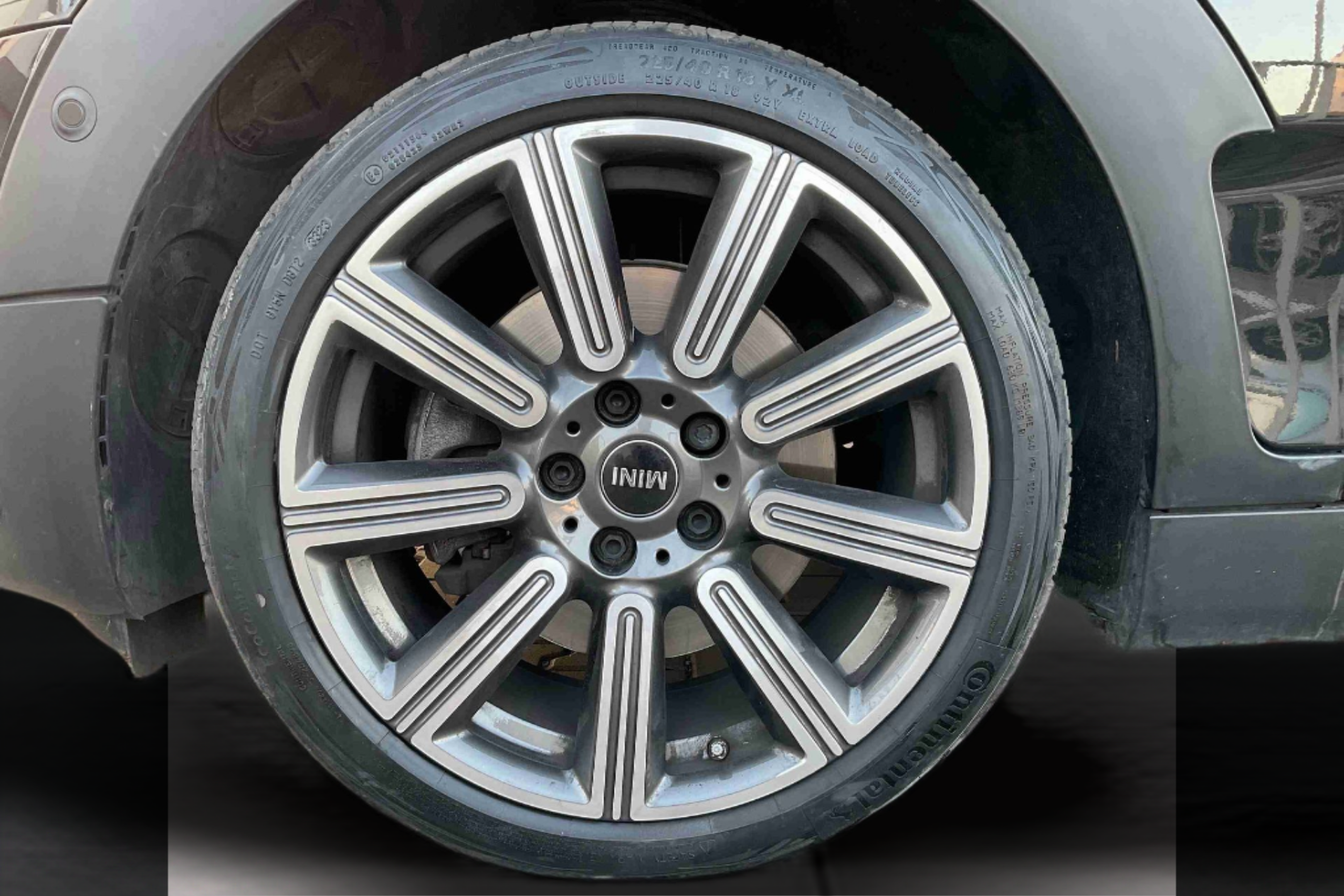 fotoG 12 del MINI MINI Clubman Cooper D 110 kW (150 CV) 150cv Diesel de 2023 em Oeiras