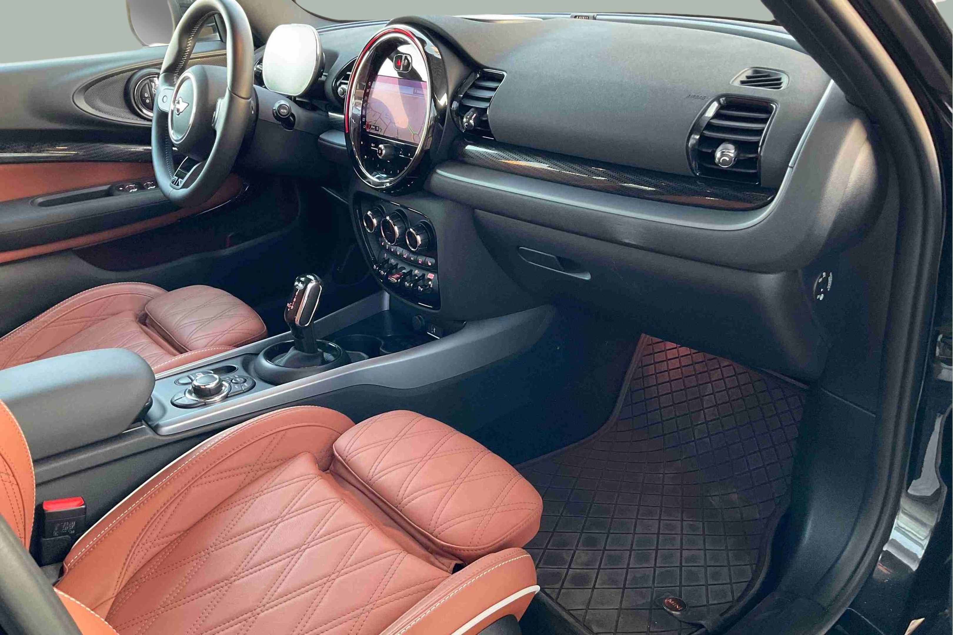 fotoG 7 del MINI MINI Clubman Cooper D 110 kW (150 CV) 150cv Diesel de 2023 em Oeiras