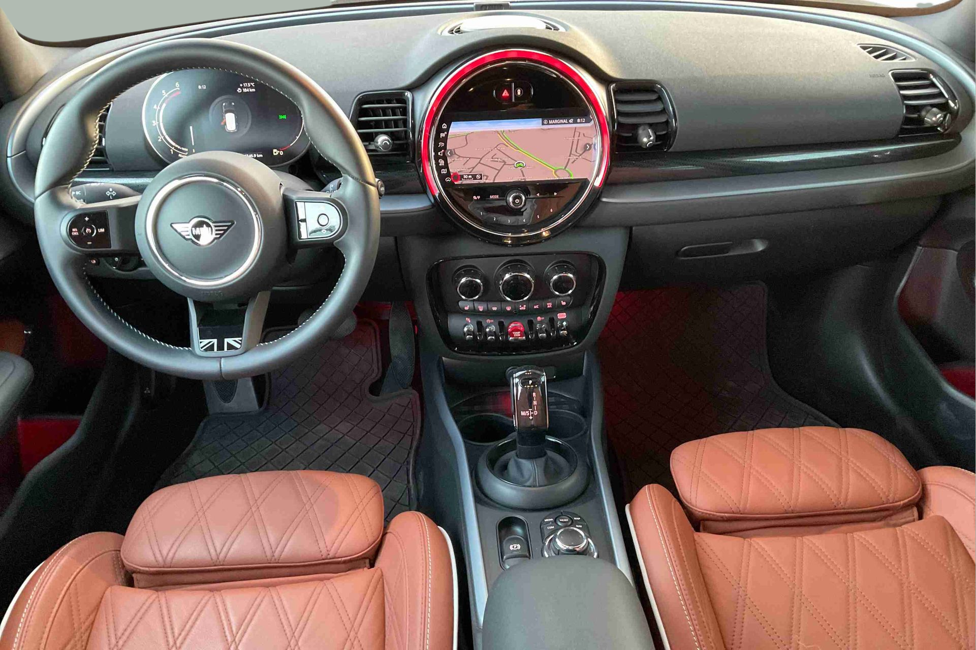 fotoG 8 del MINI MINI Clubman Cooper D 110 kW (150 CV) 150cv Diesel de 2023 em Oeiras