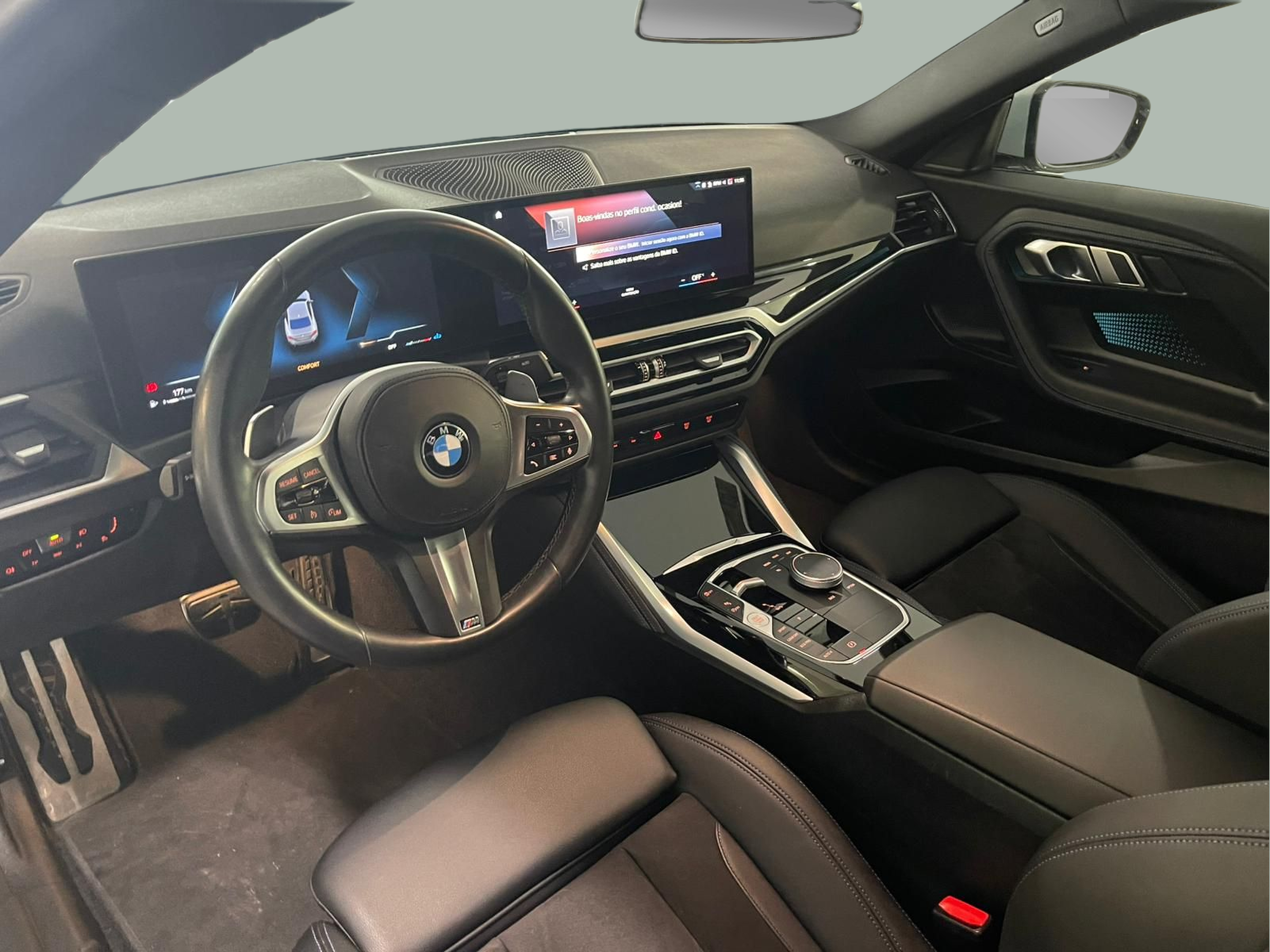 BMW Série 2 218i Coupé color Gris. Año 2024. 115KW(156CV). Gasolina. En concesionario Santogal Carnaxide de Oeiras