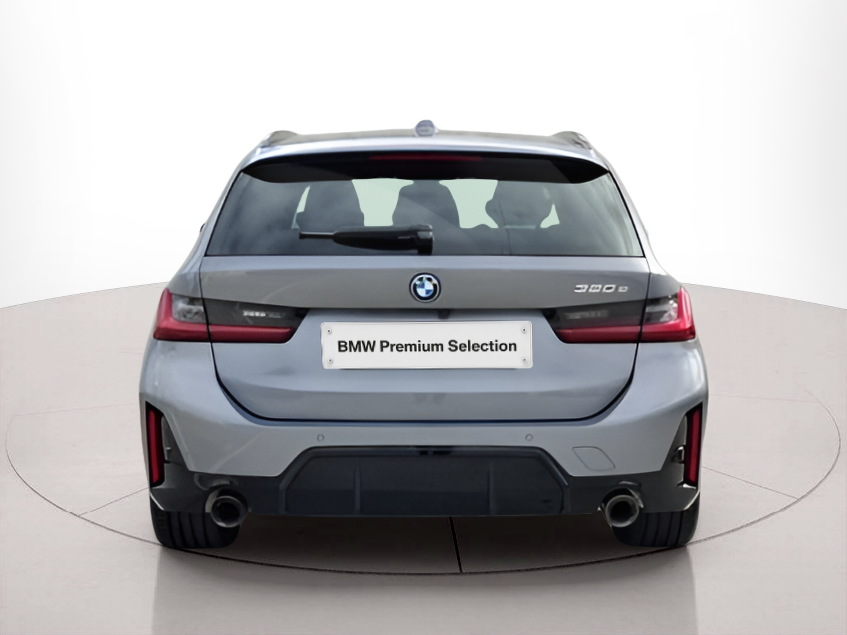 BMW Série 3 320e Touring color Gris. Año 2024. 150KW(204CV). Elétrico / Gasolina Híbrido. En concesionario Santogal Carnaxide de Oeiras