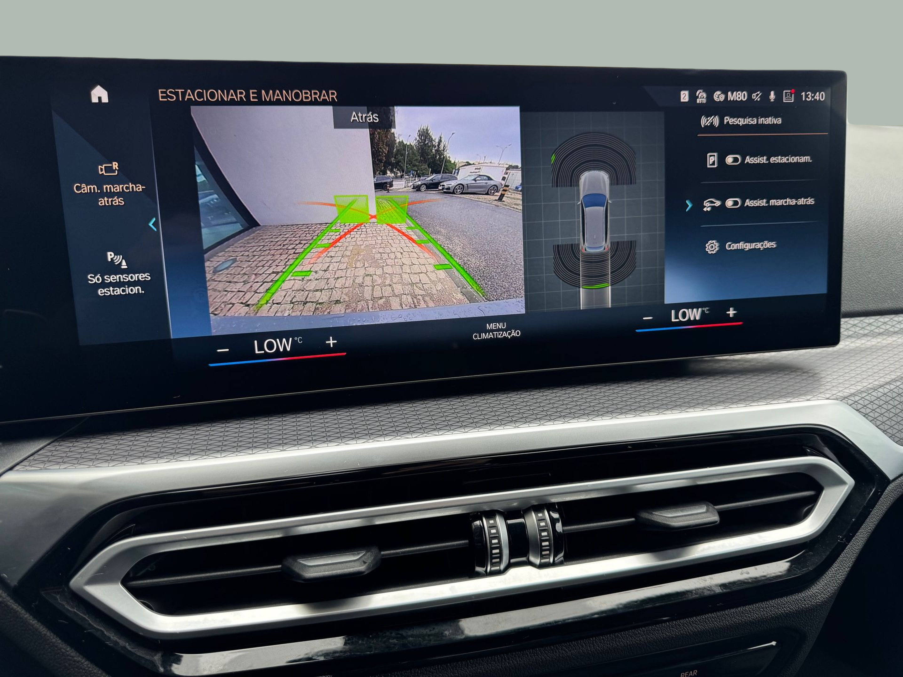 BMW Série 3 320d Touring color Gris. Año 2024. 140KW(190CV). Diesel. En concesionario Santogal Oeiras de Oeiras