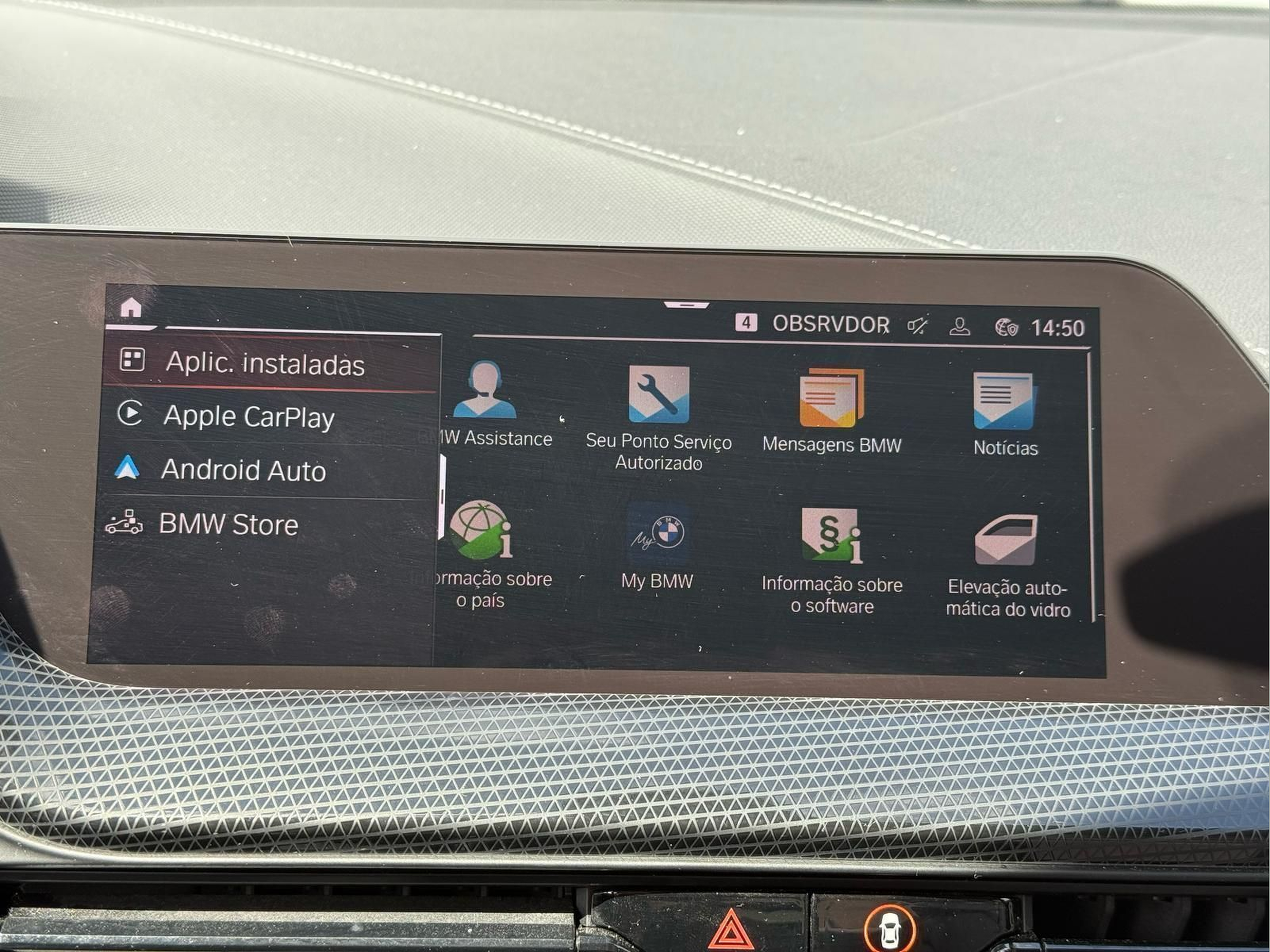 BMW Série 1 116d color Gris. Año 2024. 85KW(116CV). Diesel. En concesionario Santogal Carnaxide de Oeiras