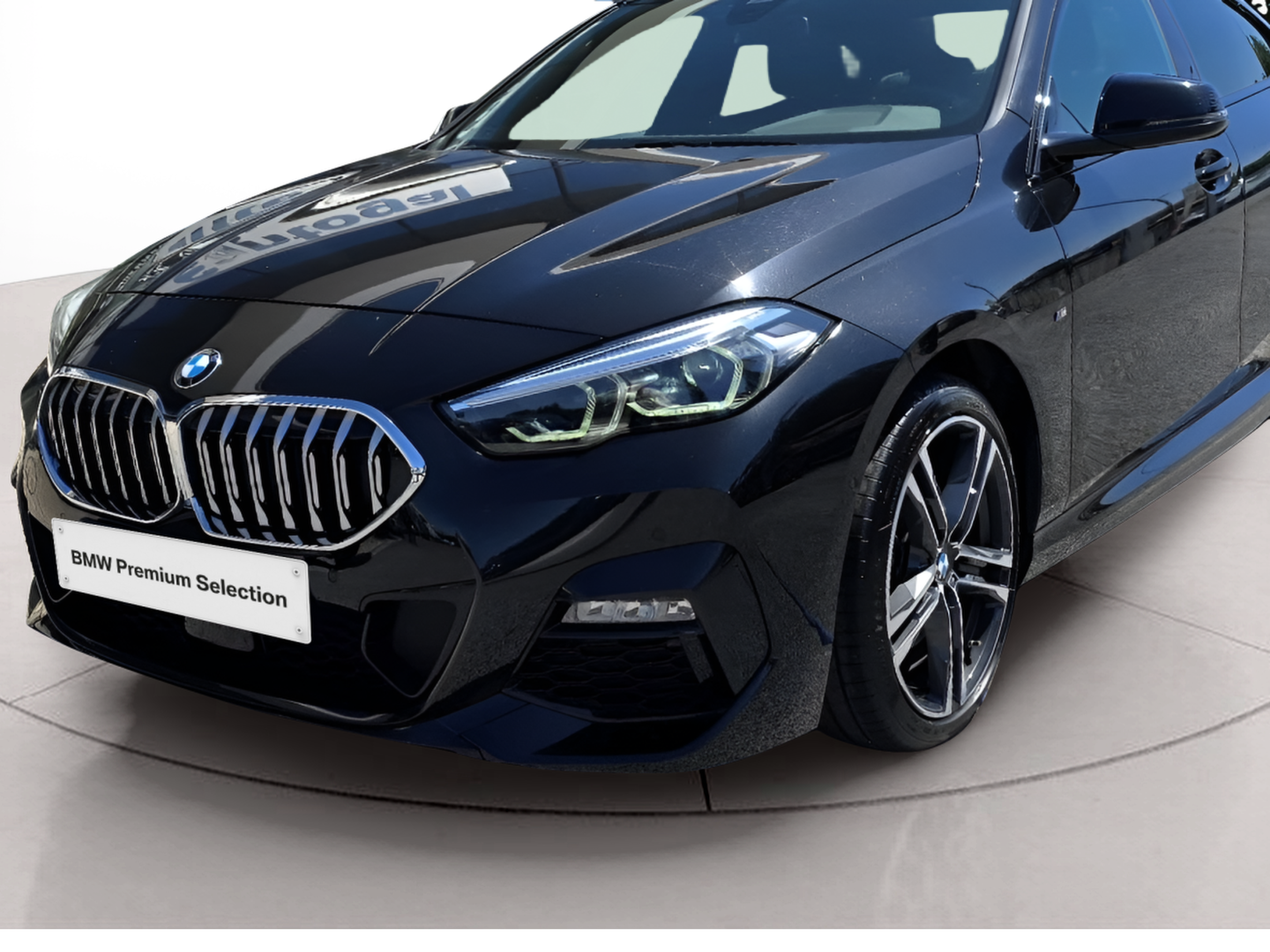 BMW Série 2 216d Gran Coupe color Negro. Año 2024. 85KW(116CV). Diesel. En concesionario Santogal Oeiras de Oeiras