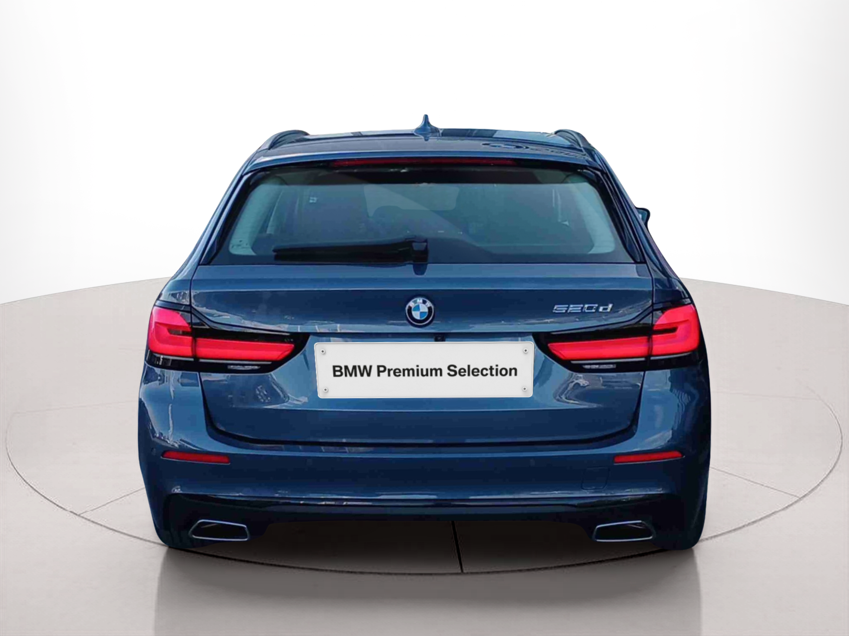 BMW Série 5 520d Touring color Azul. Año 2024. 140KW(190CV). Diesel. En concesionario Santogal Seixal de Seixal