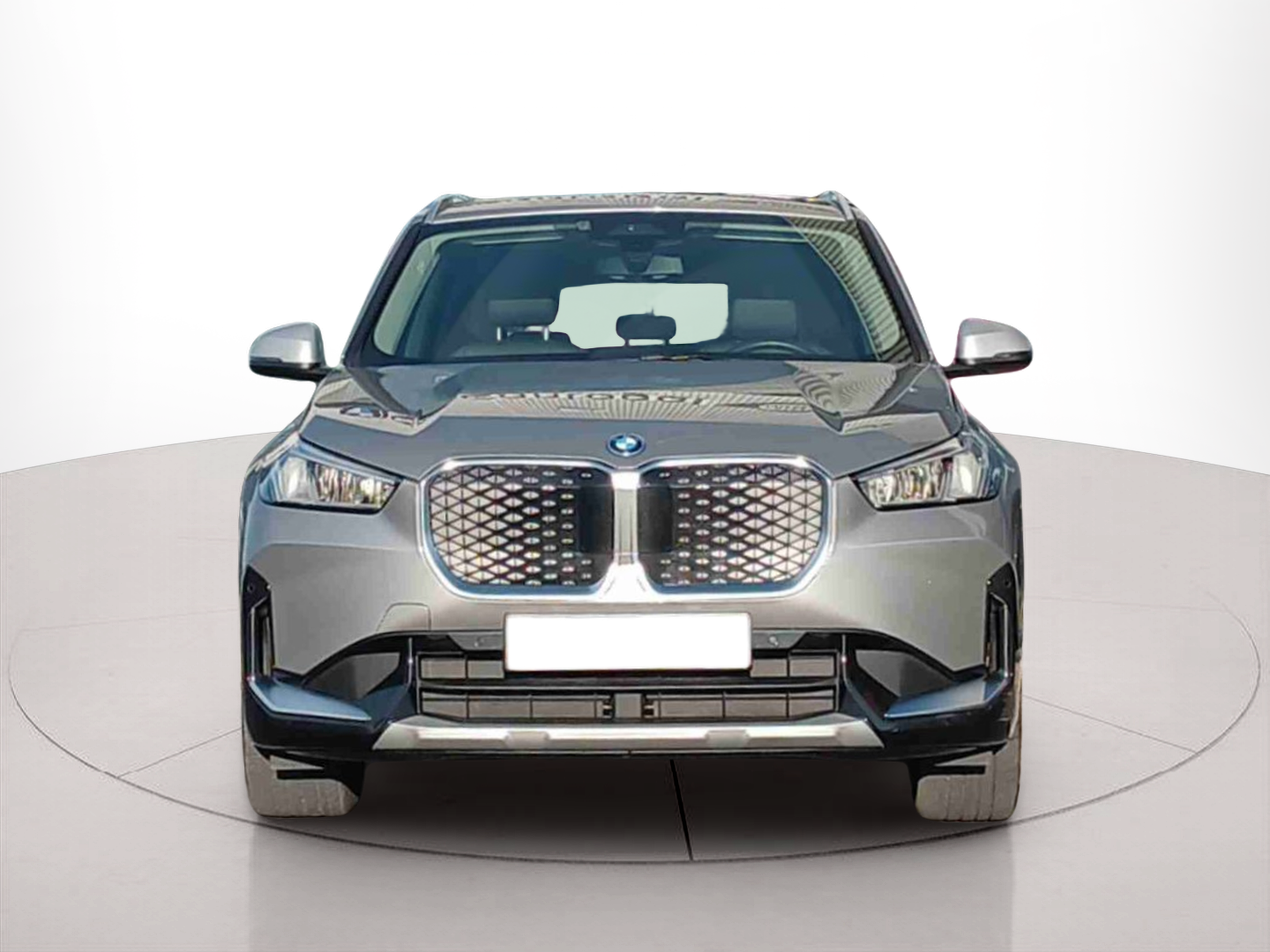 Fotos de BMW iX1 eDrive20 color Gris Plata. Año 2024. 150KW(204CV). Elétrico. En concesionario Santogal Seixal de Seixal