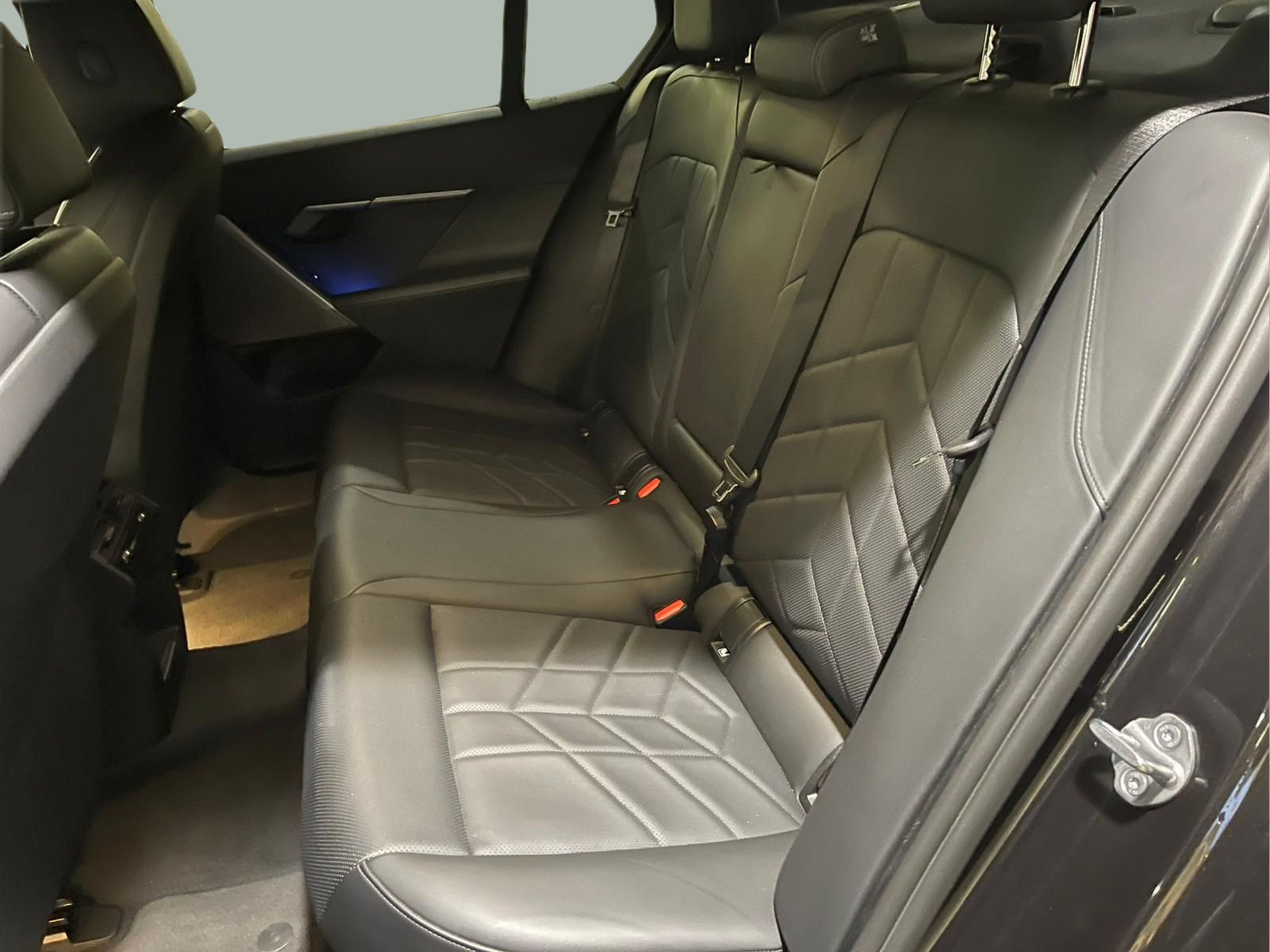 BMW Série 5 520d Berlina color Gris. Año 2024. 145KW(197CV). Diesel. En concesionario Santogal Carnaxide de Oeiras