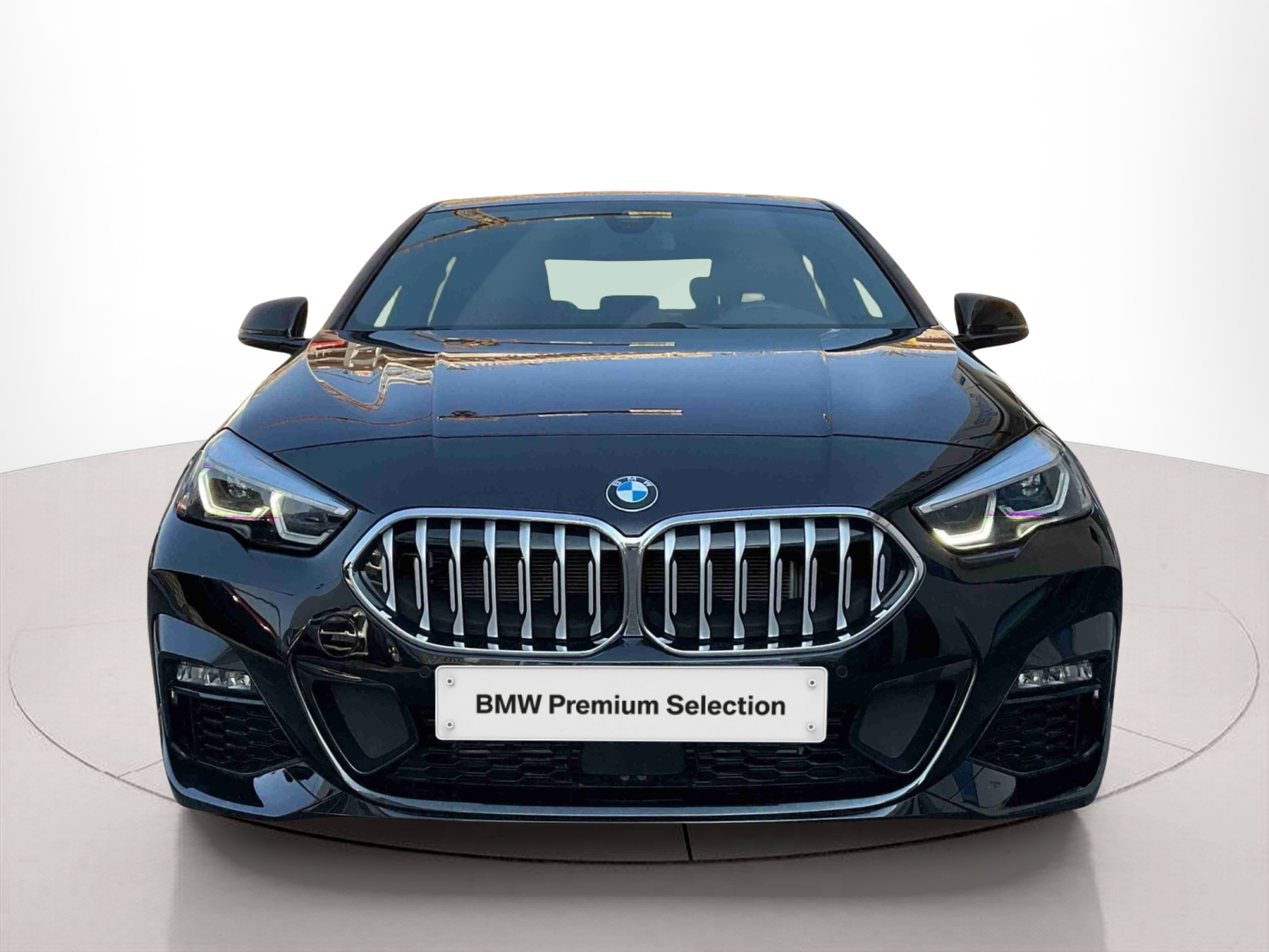 Fotos de BMW Série 2 216d Gran Coupe color Negro. Año 2024. 85KW(116CV). Diesel. En concesionario Santogal Setúbal de Setúbal