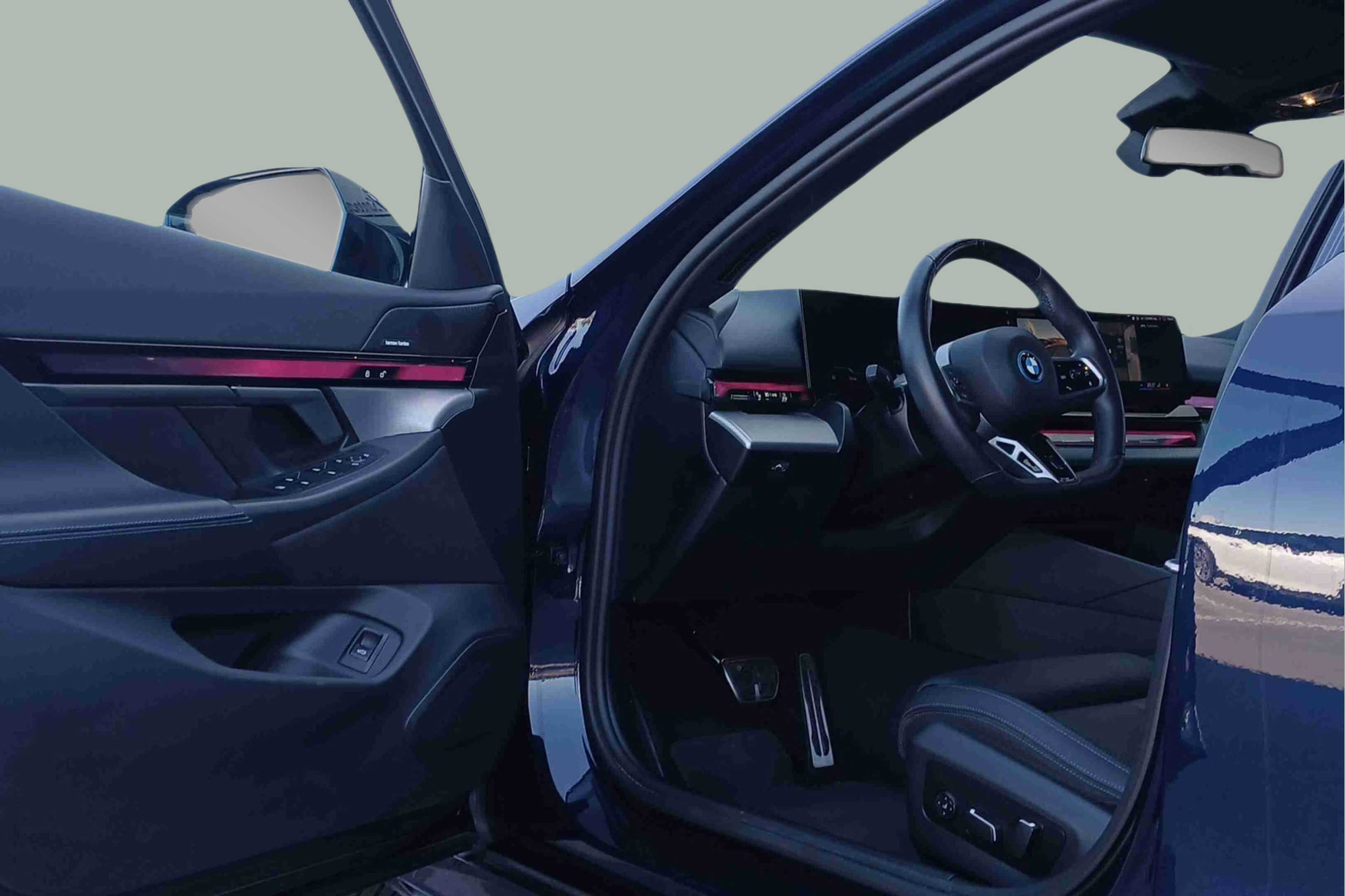 BMW i5 eDrive40 color Azul. Año 2024. 250KW(340CV). Elétrico. En concesionario Santogal Seixal de Seixal