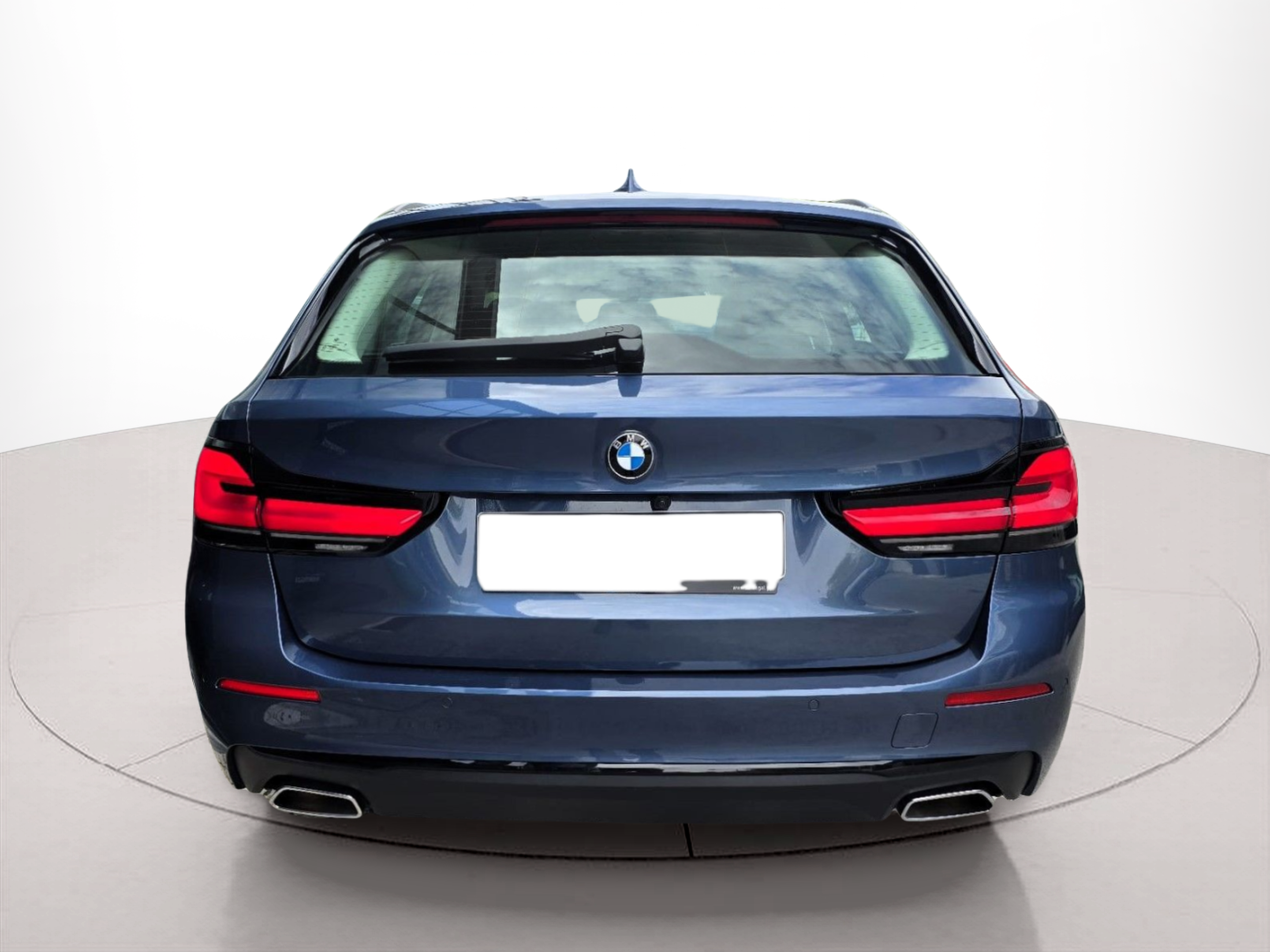 BMW Série 5 520d Touring color Azul. Año 2024. 140KW(190CV). Diesel. En concesionario Santogal Oeiras de Oeiras