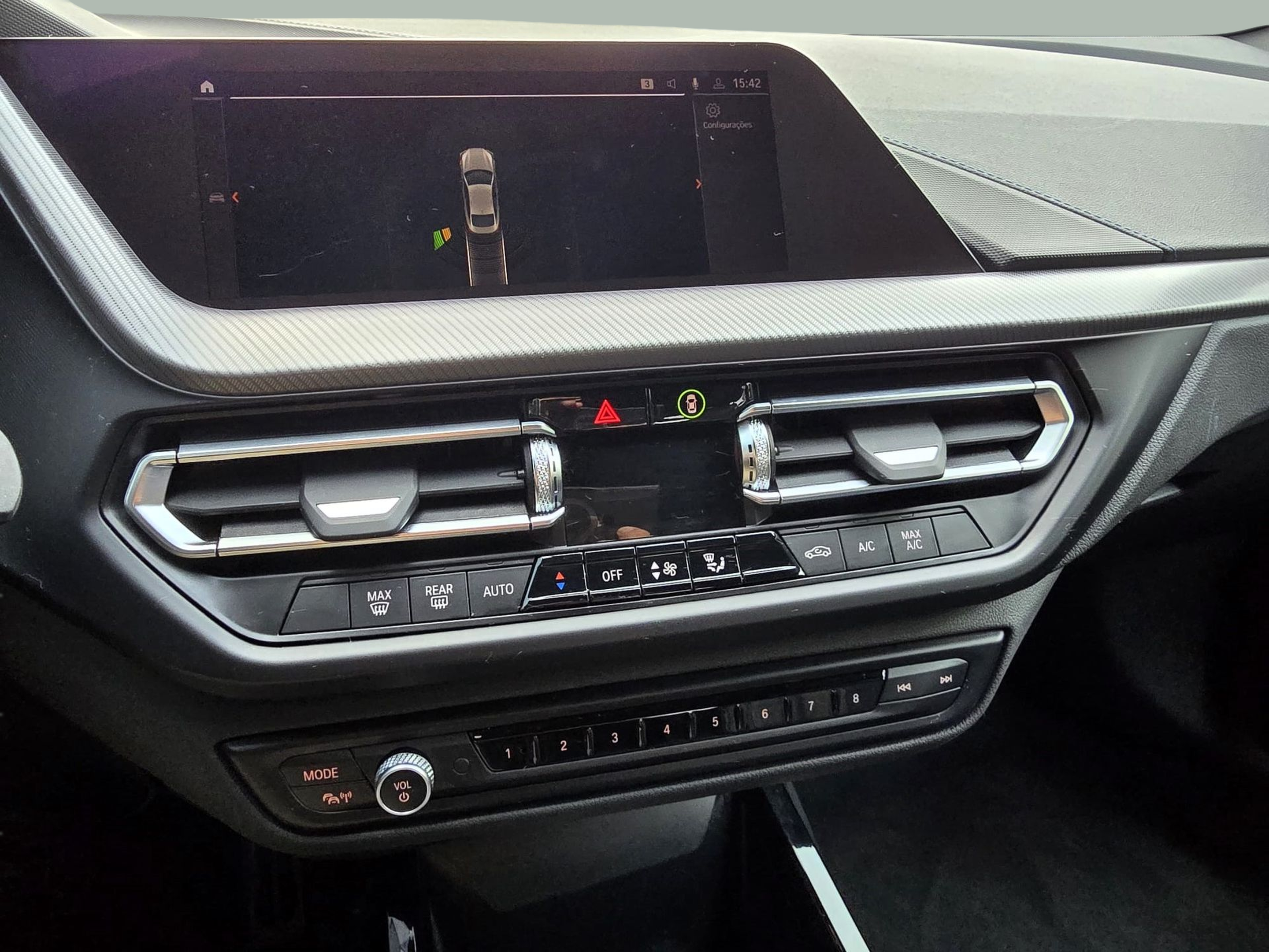 BMW Série 2 216d Gran Coupe color Gris. Año 2024. 85KW(116CV). Diesel. En concesionario Santogal Oeiras de Oeiras