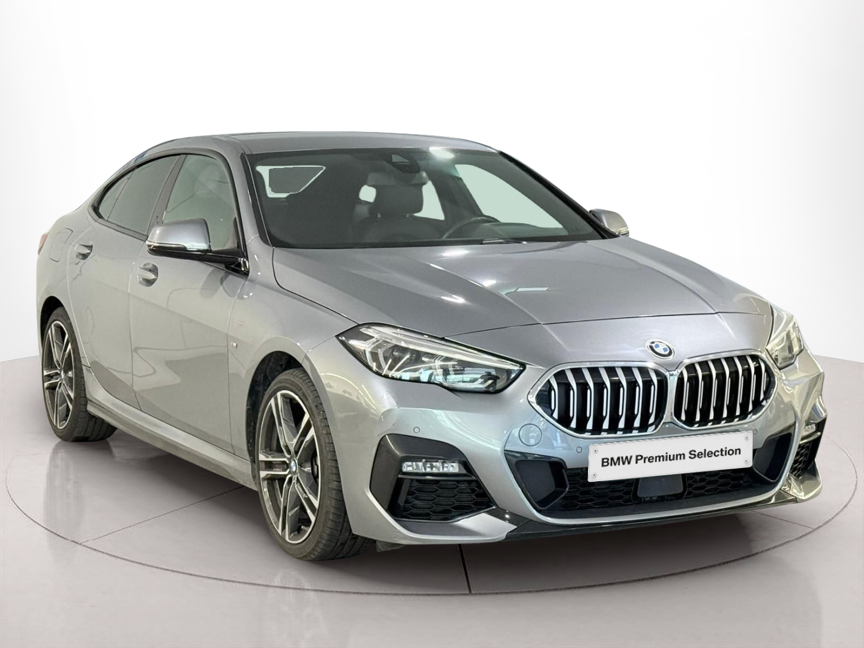 BMW Série 2 216d Gran Coupe color Gris. Año 2024. 85KW(116CV). Diesel. En concesionario Santogal Carnaxide de Oeiras