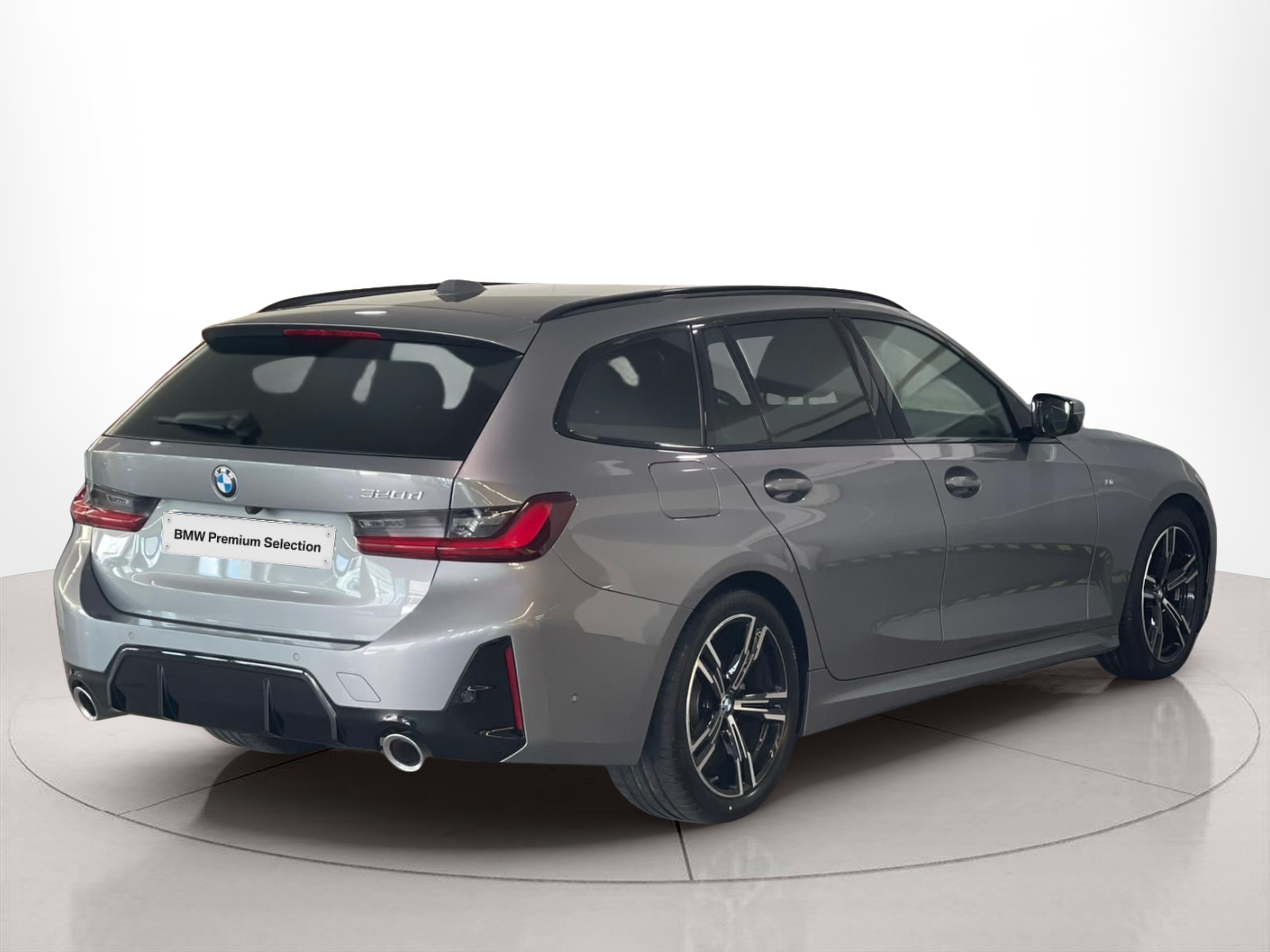 BMW Série 3 320d Touring color Gris. Año 2024. 140KW(190CV). Diesel. En concesionario Santogal Carnaxide de Oeiras