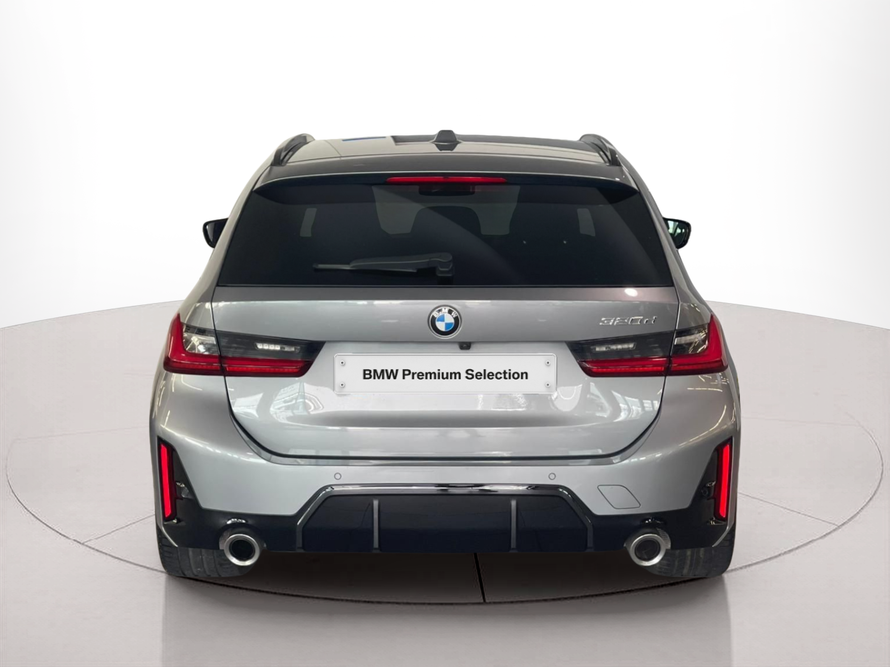 BMW Série 3 320d Touring color Gris. Año 2024. 140KW(190CV). Diesel. En concesionario Santogal Carnaxide de Oeiras