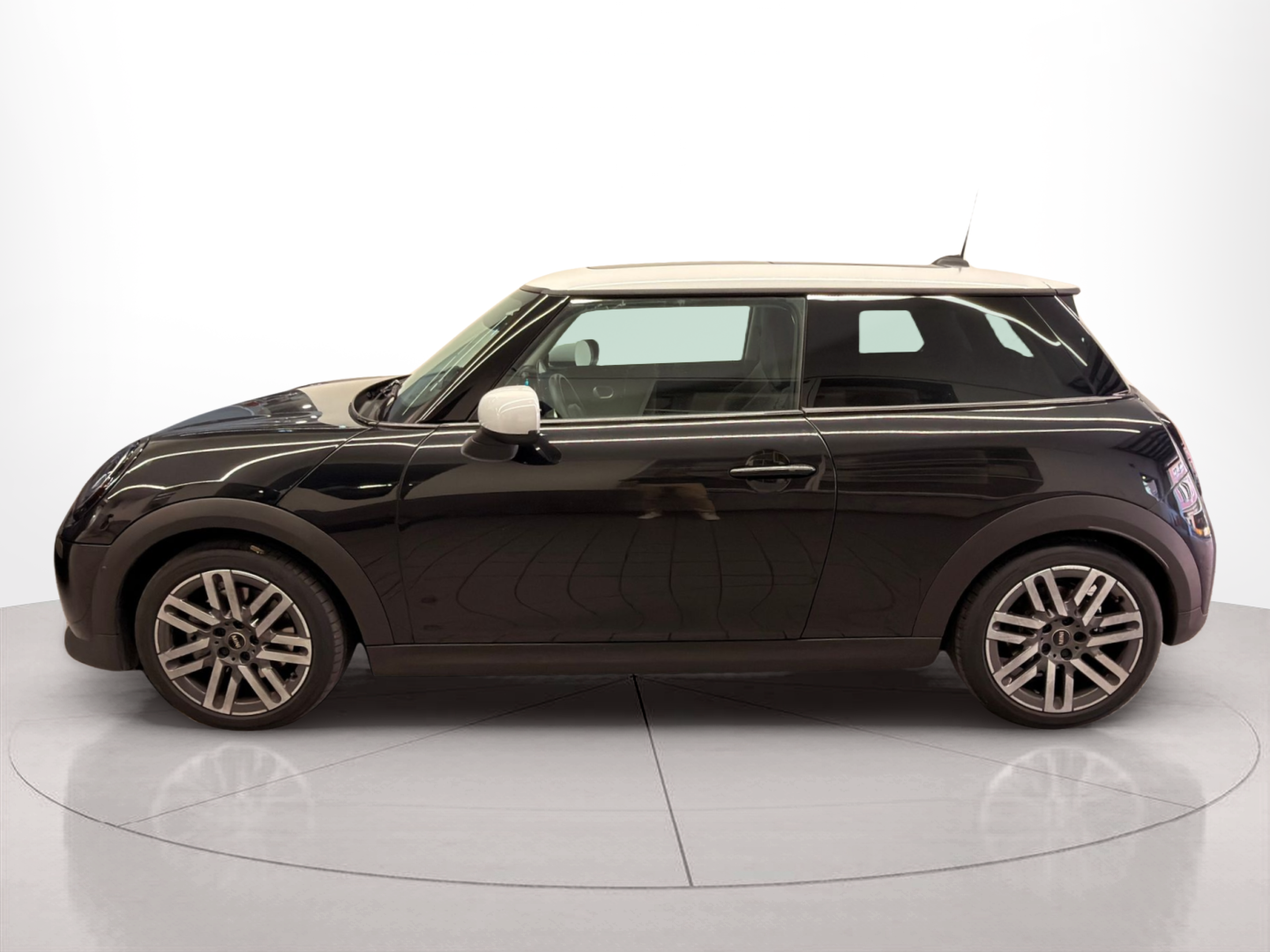 Fotos de MINI 3 Portas Cooper C 115 kW (156 CV)