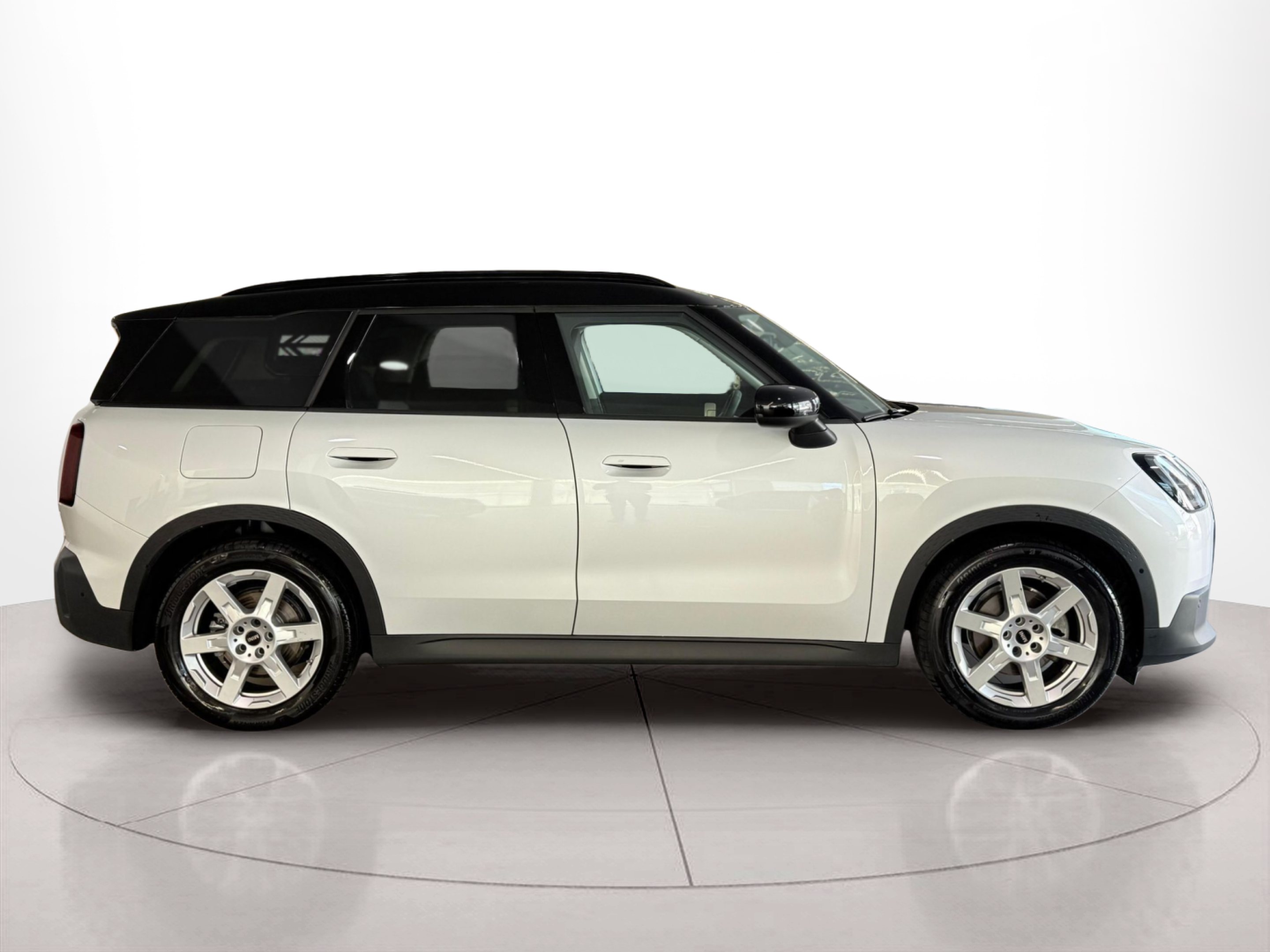 Fotos de Countryman Eléctrico E 150 kW (204 CV)