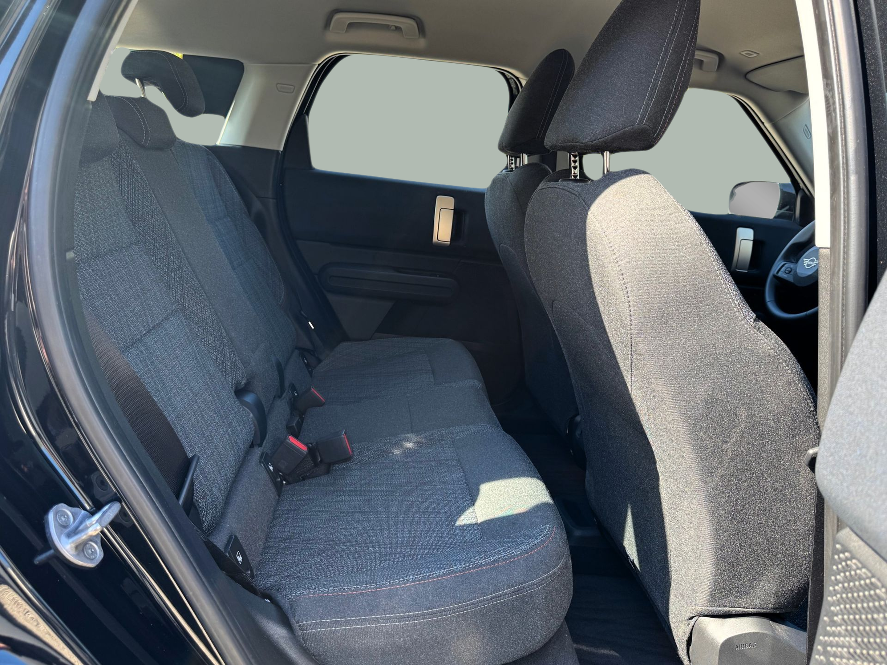 fotoG 18 del MINI Countryman Eléctrico E 150 kW (204 CV) 204cv Elétrico de 2024 em Oeiras