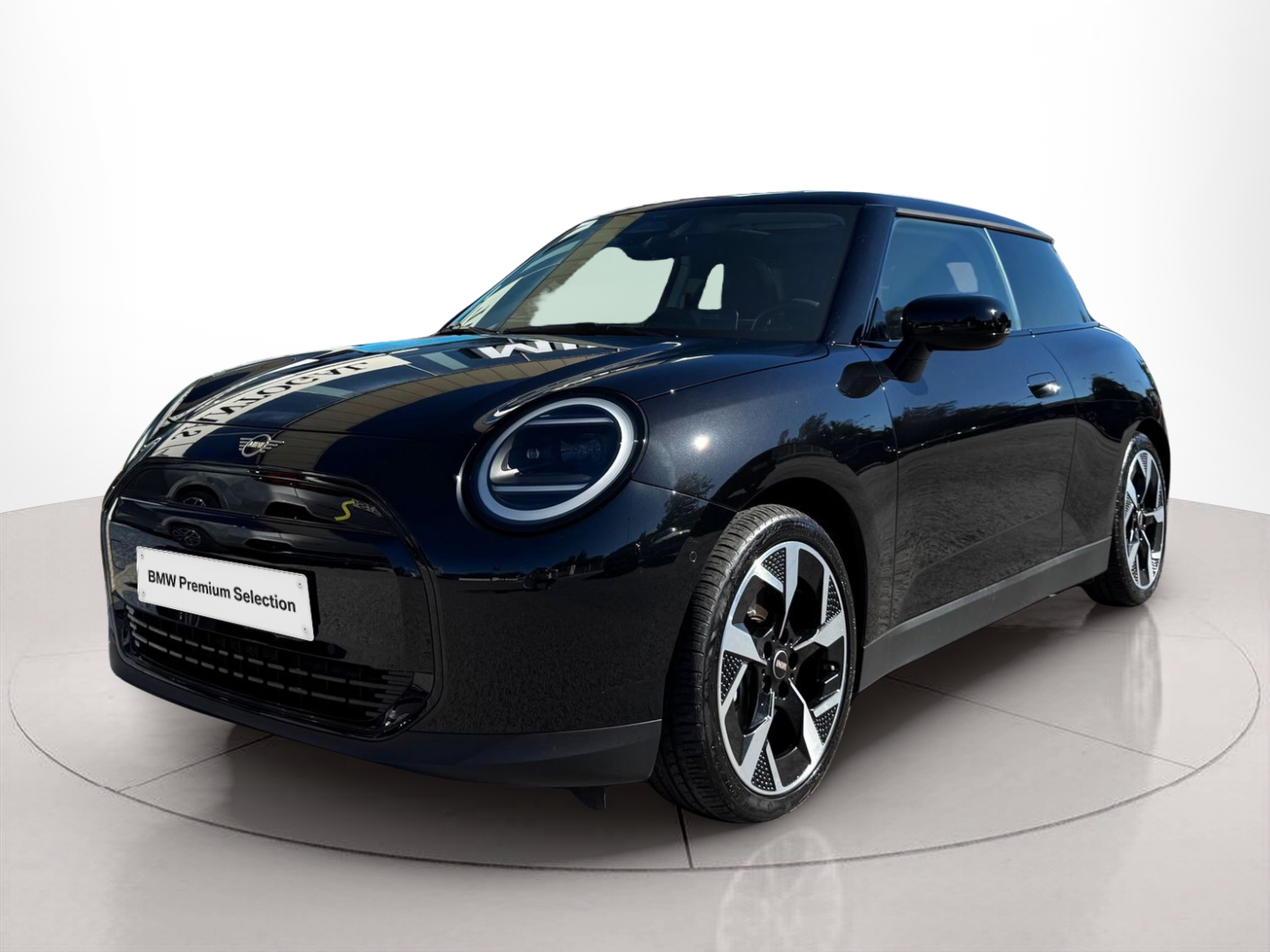 Fotos de MINI 3 Portas Cooper S E 160 kW (218 CV)