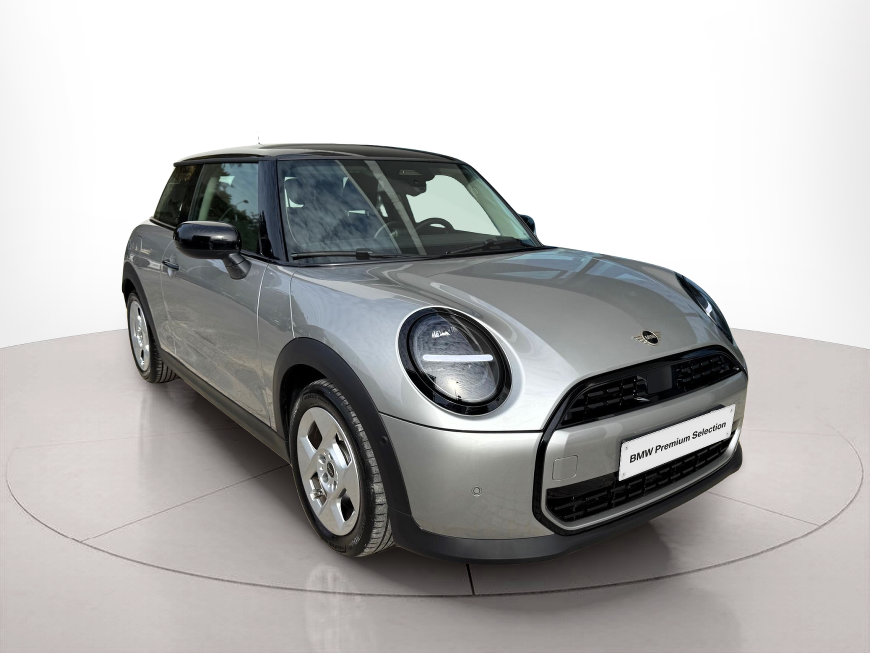 fotoG 10 del MINI MINI 3 Portas Cooper C 115 kW (156 CV) 156cv Gasolina de 2024 em Oeiras