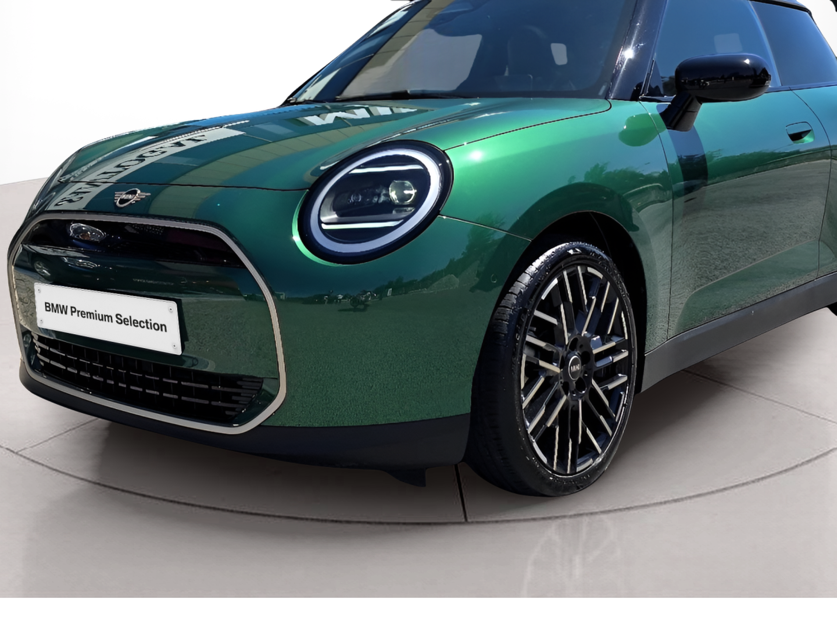 fotoG 5 del MINI MINI 3 Portas Cooper E 135 kW (184 CV) 184cv Elétrico de 2024 em Oeiras