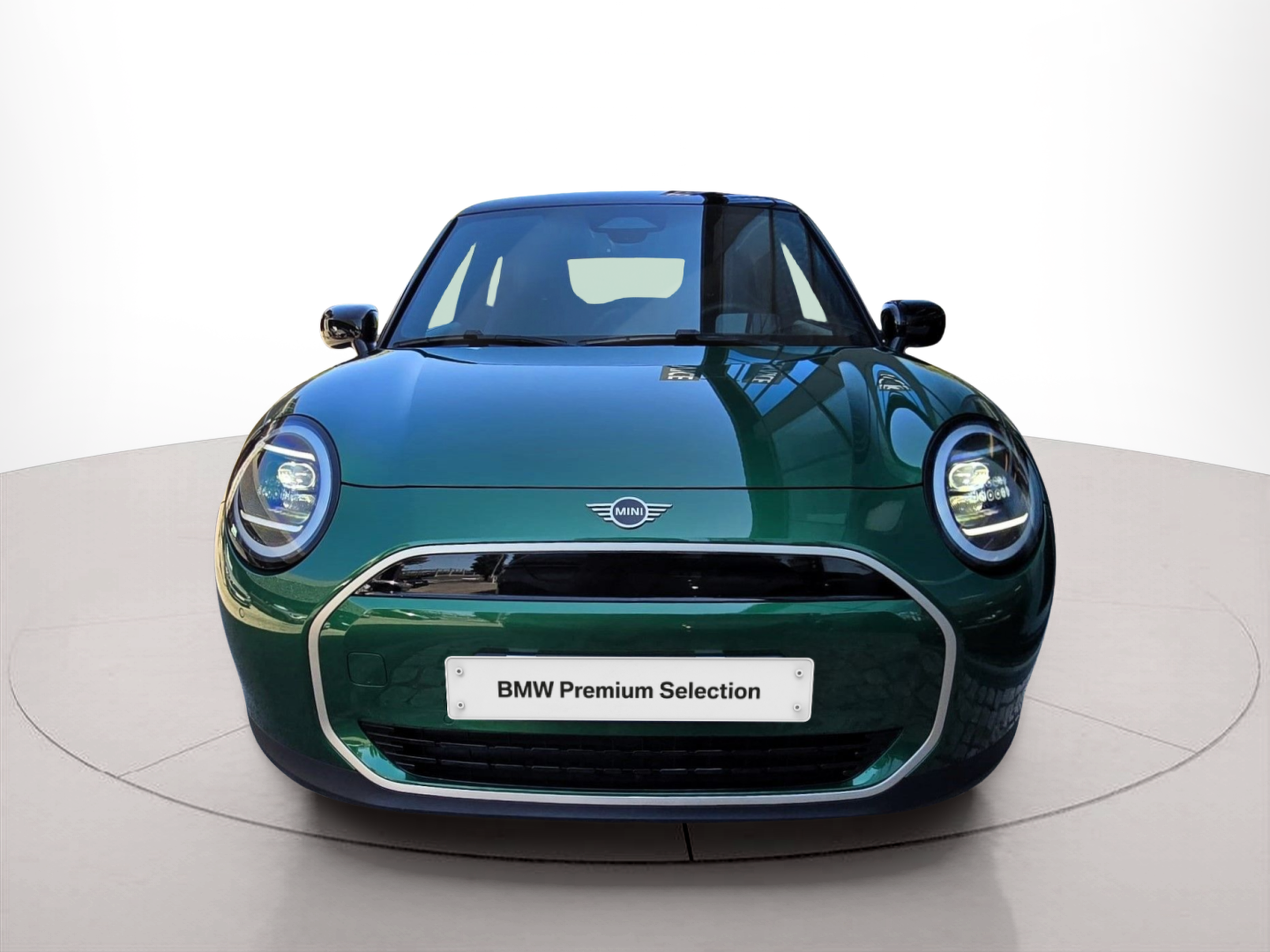 Fotos de MINI 3 Portas Cooper E 135 kW (184 CV)