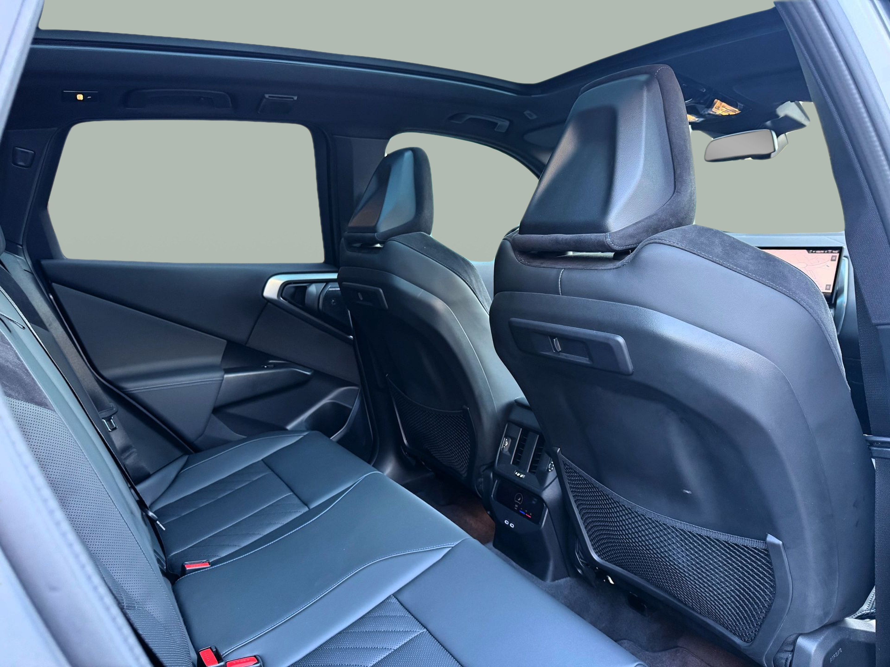 BMW X3 xDrive20d color Gris. Año 2024. 145KW(197CV). Diesel. En concesionario Santogal Oeiras de Oeiras