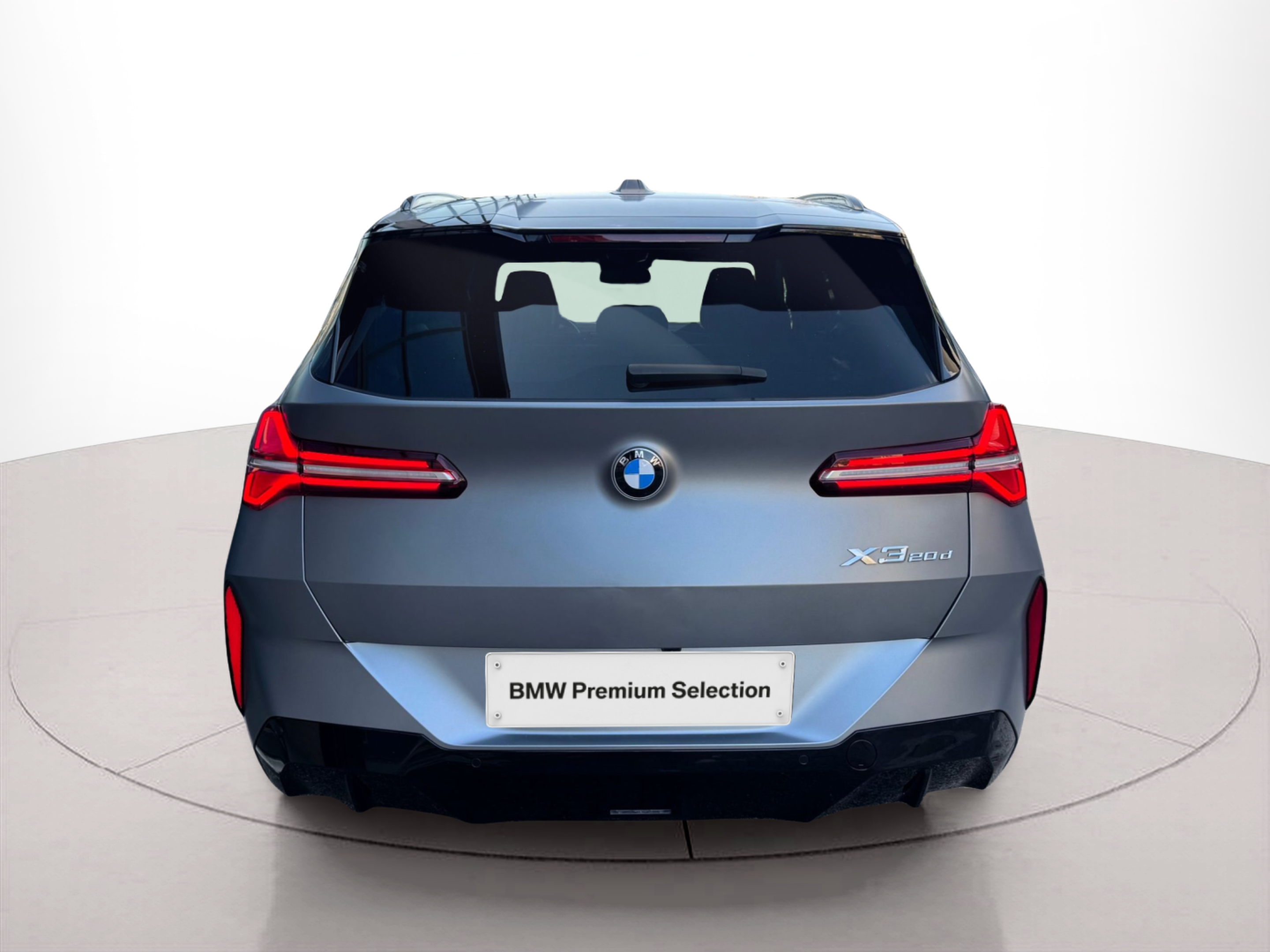 BMW X3 xDrive20d color Gris. Año 2024. 145KW(197CV). Diesel. En concesionario Santogal Oeiras de Oeiras