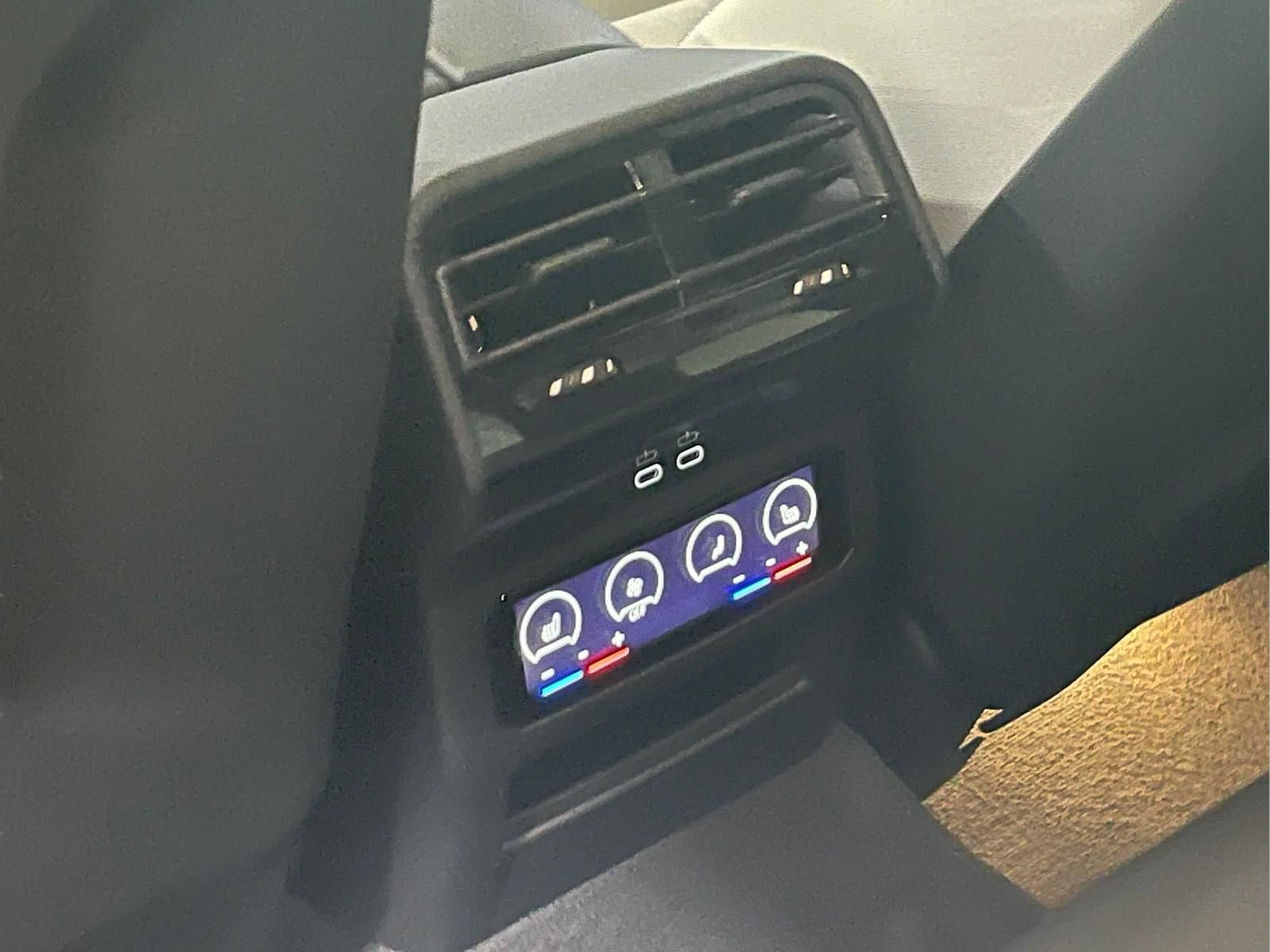 BMW M M5 Berlina color Gris. Año 2024. 535KW(727CV). Elétrico / Gasolina Híbrido. En concesionario Santogal Praça de Espanha - Lisboa de Lisboa