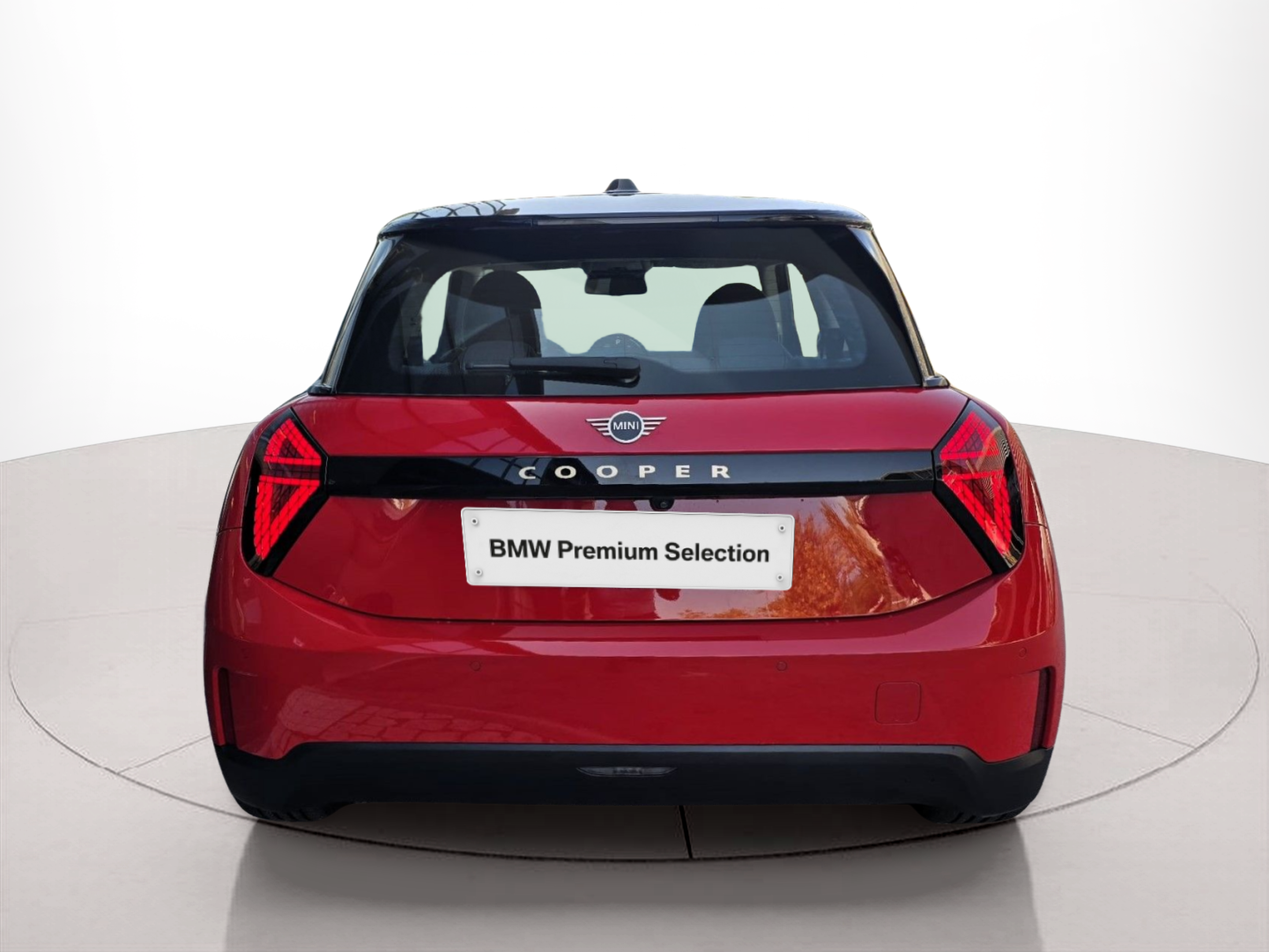 fotoG 4 del MINI MINI 3 Portas Cooper E 135 kW (184 CV) 184cv Elétrico de 2024 em Oeiras