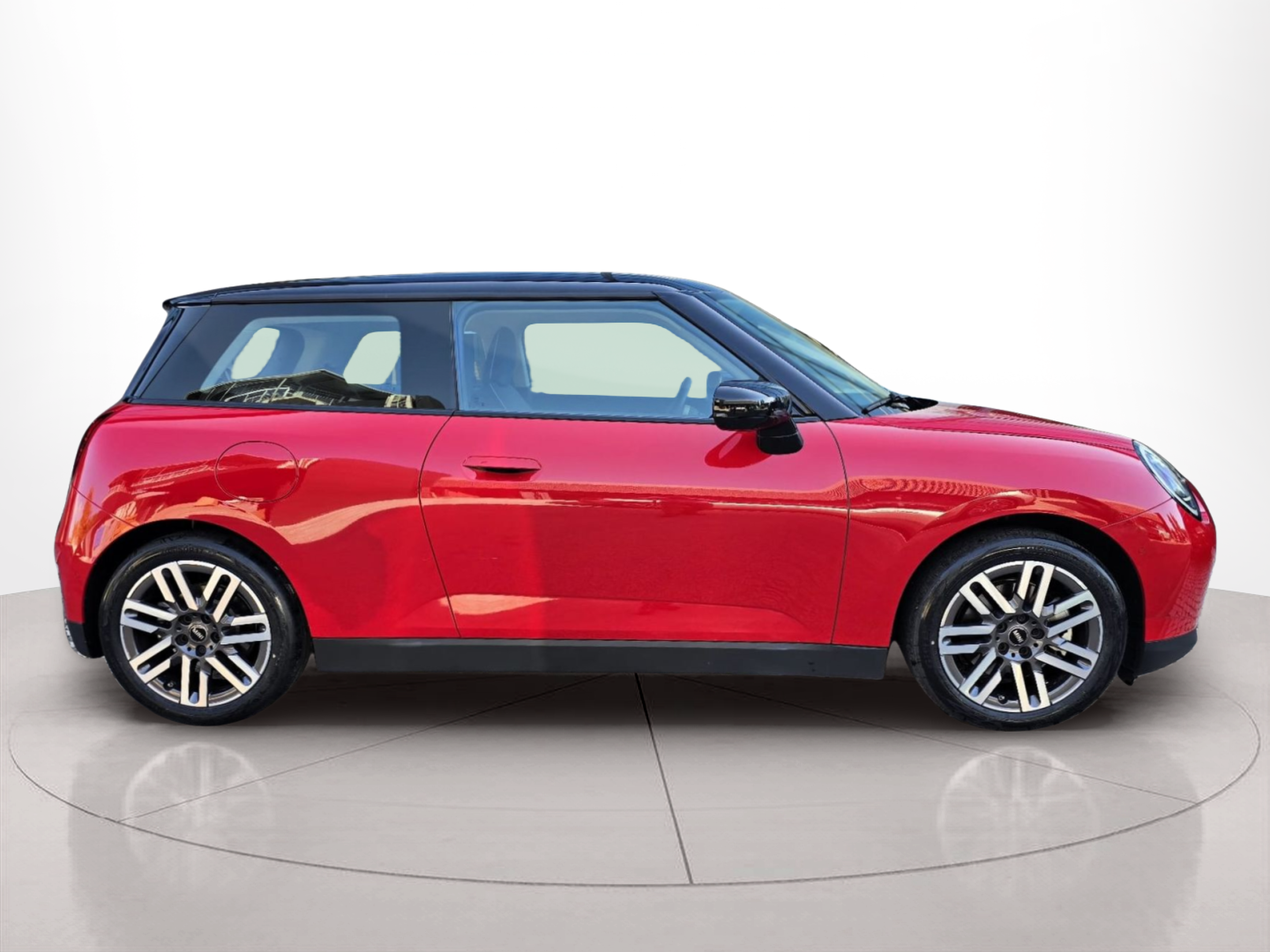 Fotos de MINI 3 Portas Cooper E 135 kW (184 CV)