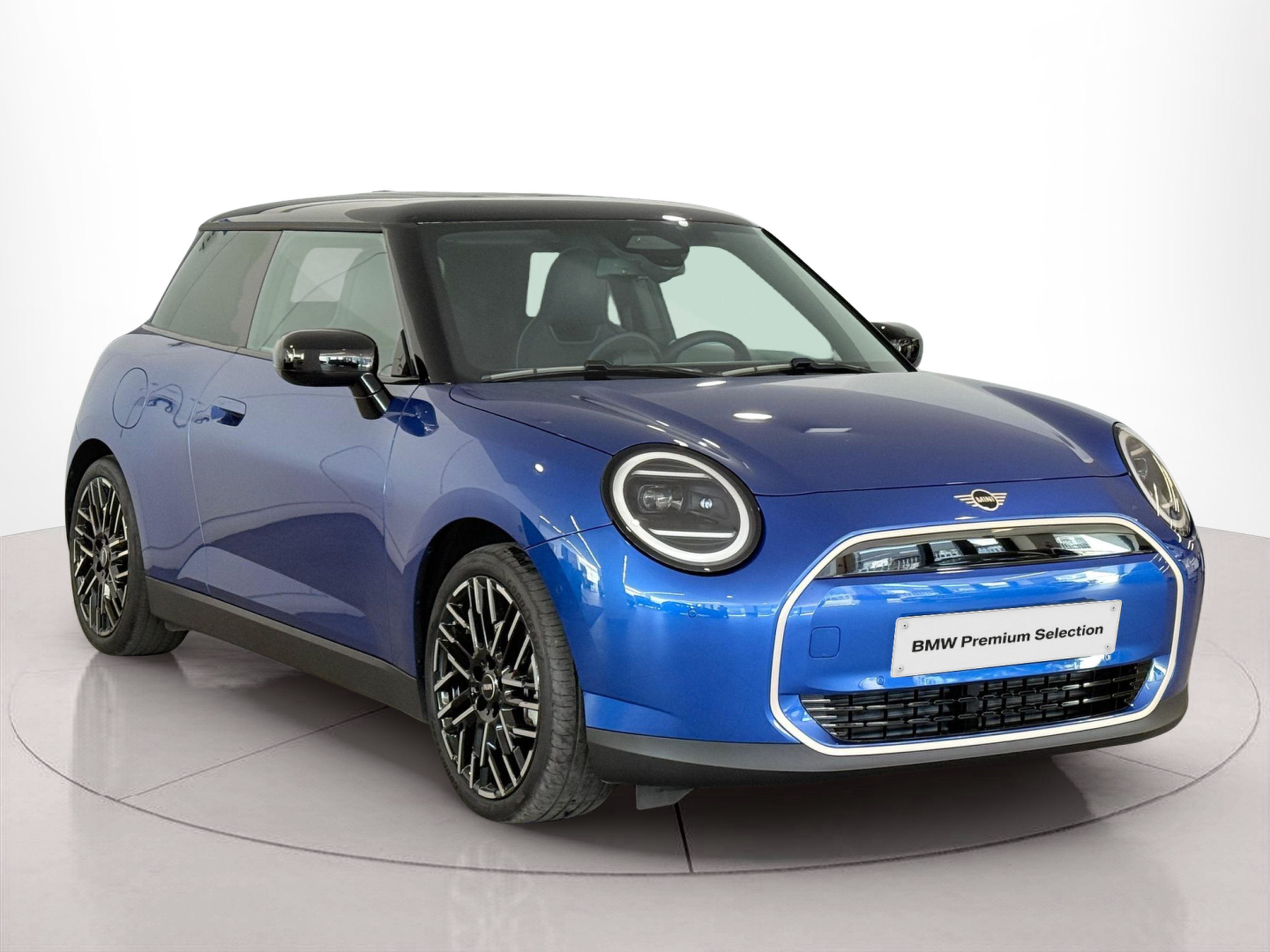 fotoG 10 del MINI MINI 3 Portas Cooper E 135 kW (184 CV) 184cv Elétrico de 2024 em Oeiras