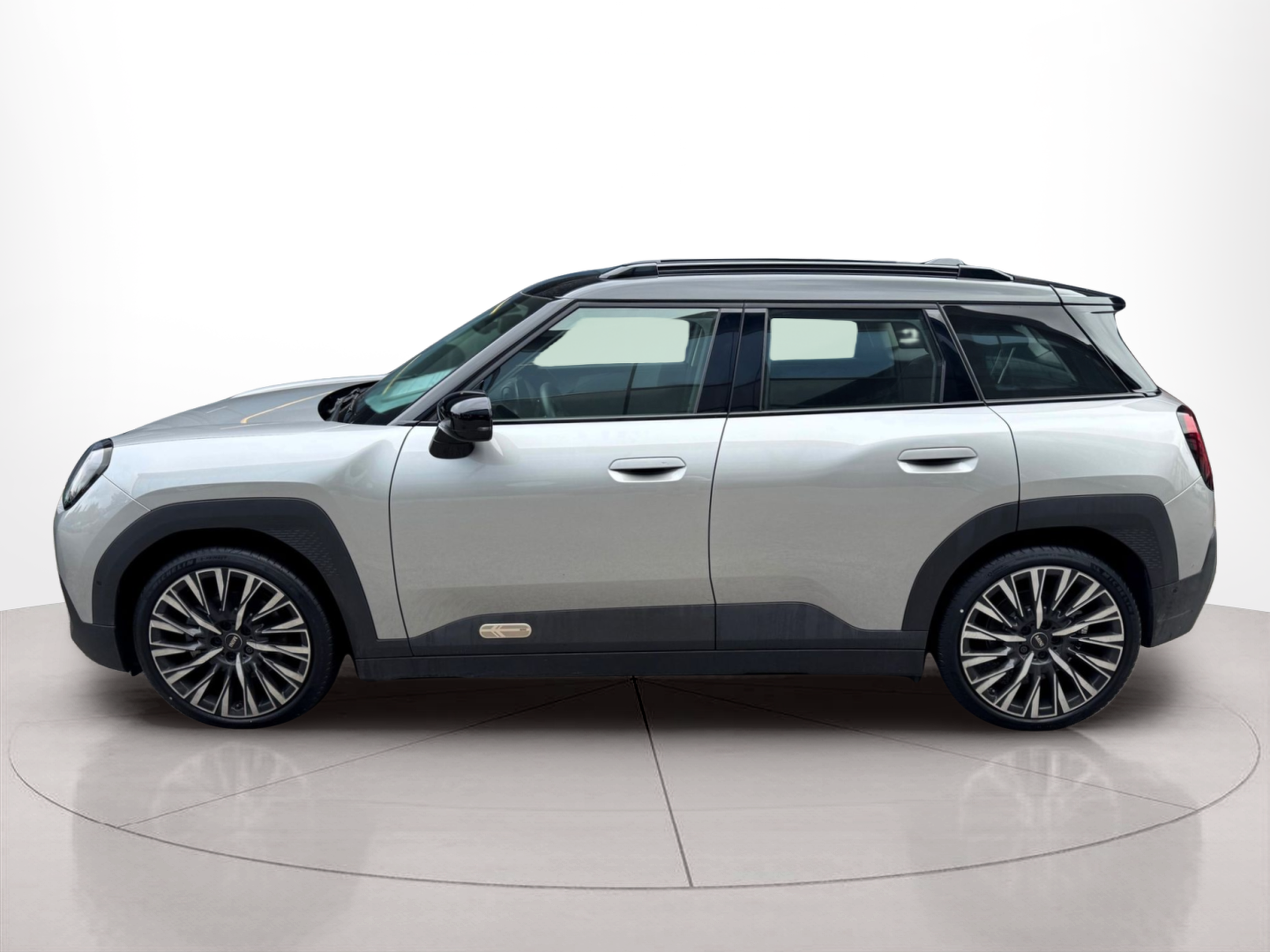 Fotos de MINI Aceman E 135 kW (184 CV)
