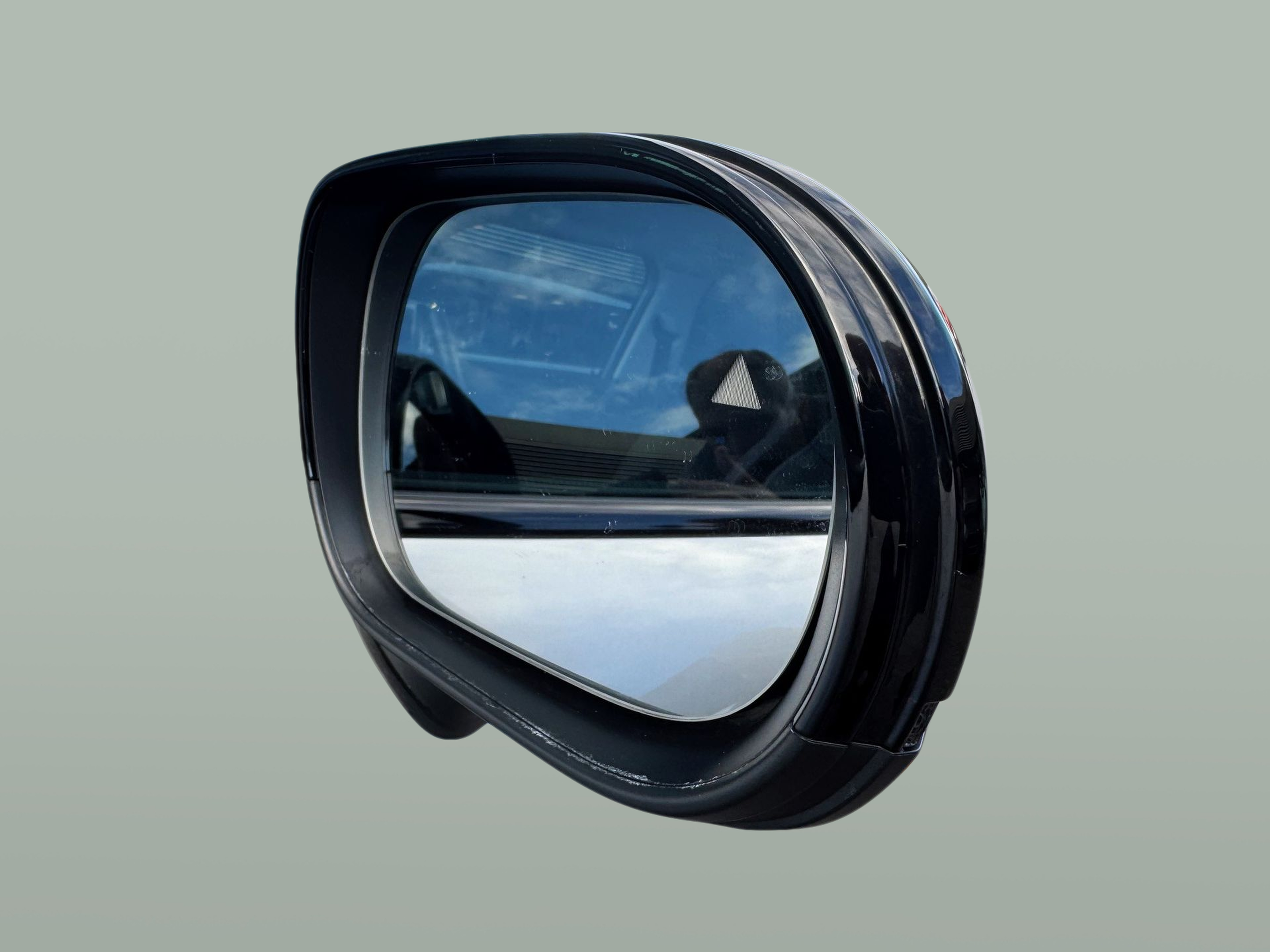 fotoG 19 del MINI MINI 5 Portas Cooper 115 kW (156 CV) 156cv Gasolina de 2025 em Oeiras