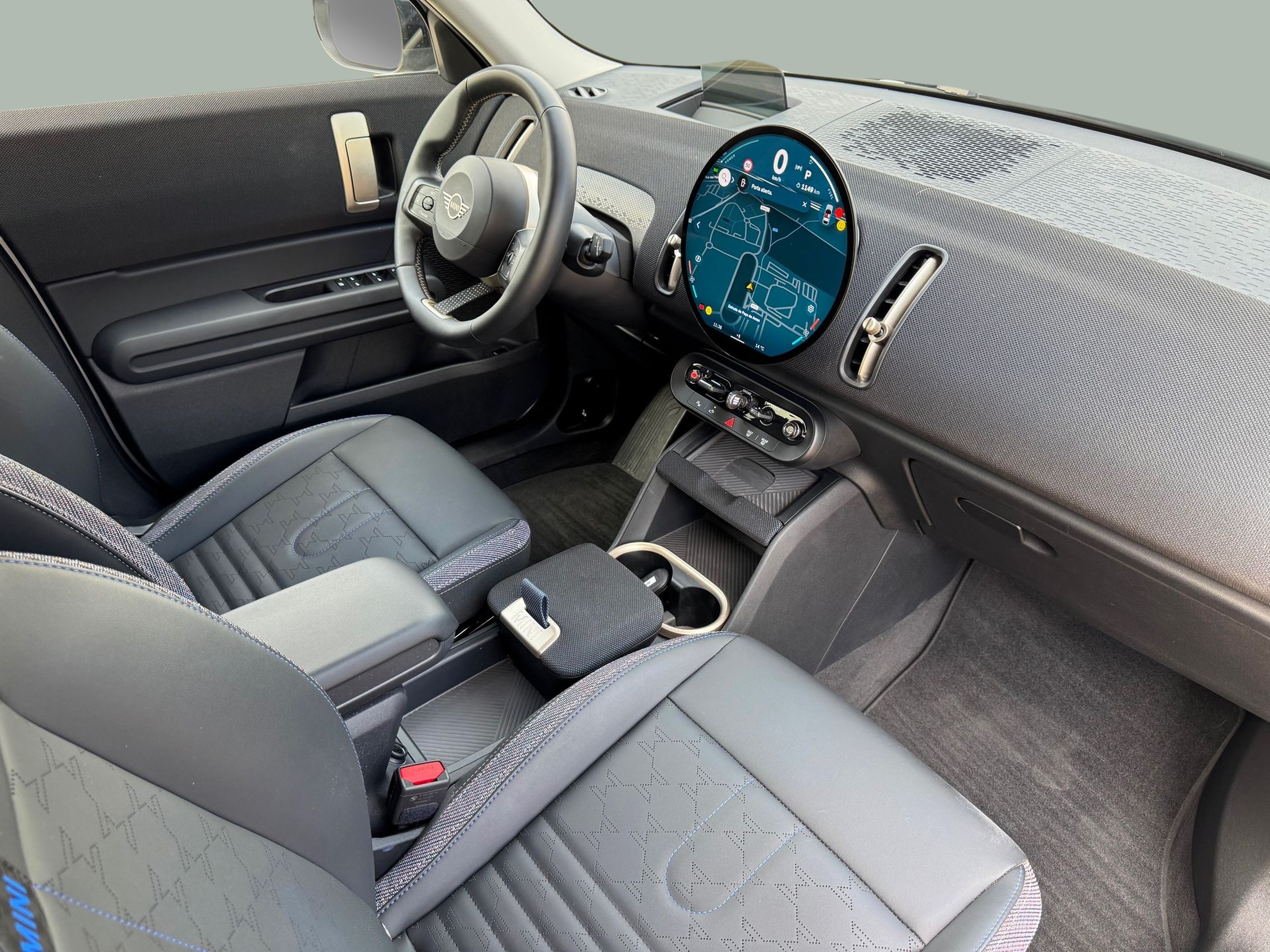 fotoG 6 del MINI MINI Countryman D 120 kW (163 CV) 163cv Diesel de 2025 em Oeiras