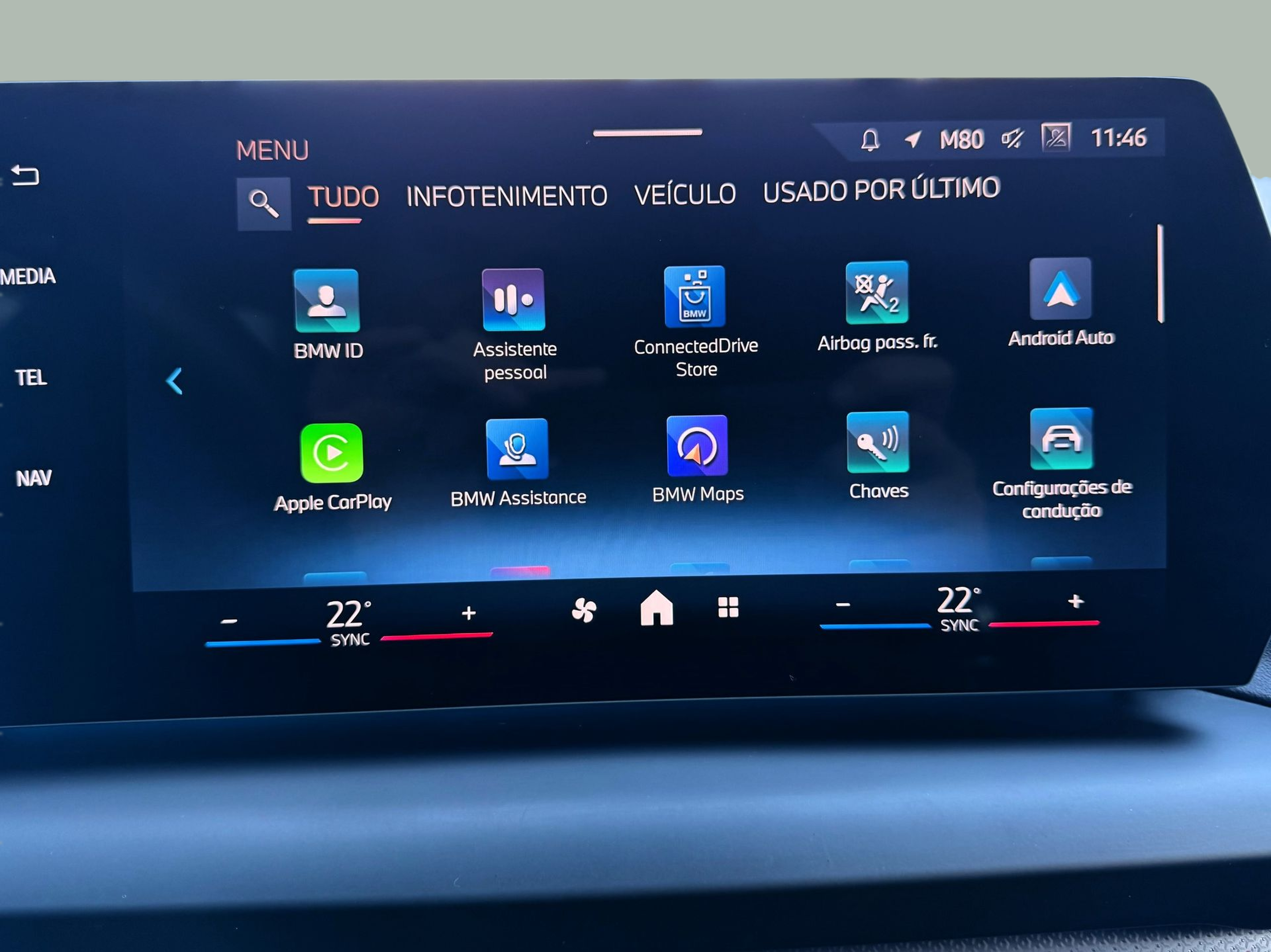 BMW Série 1 116i color Negro. Año 2025. 90KW(122CV). Gasolina. En concesionario Santogal Oeiras de Oeiras