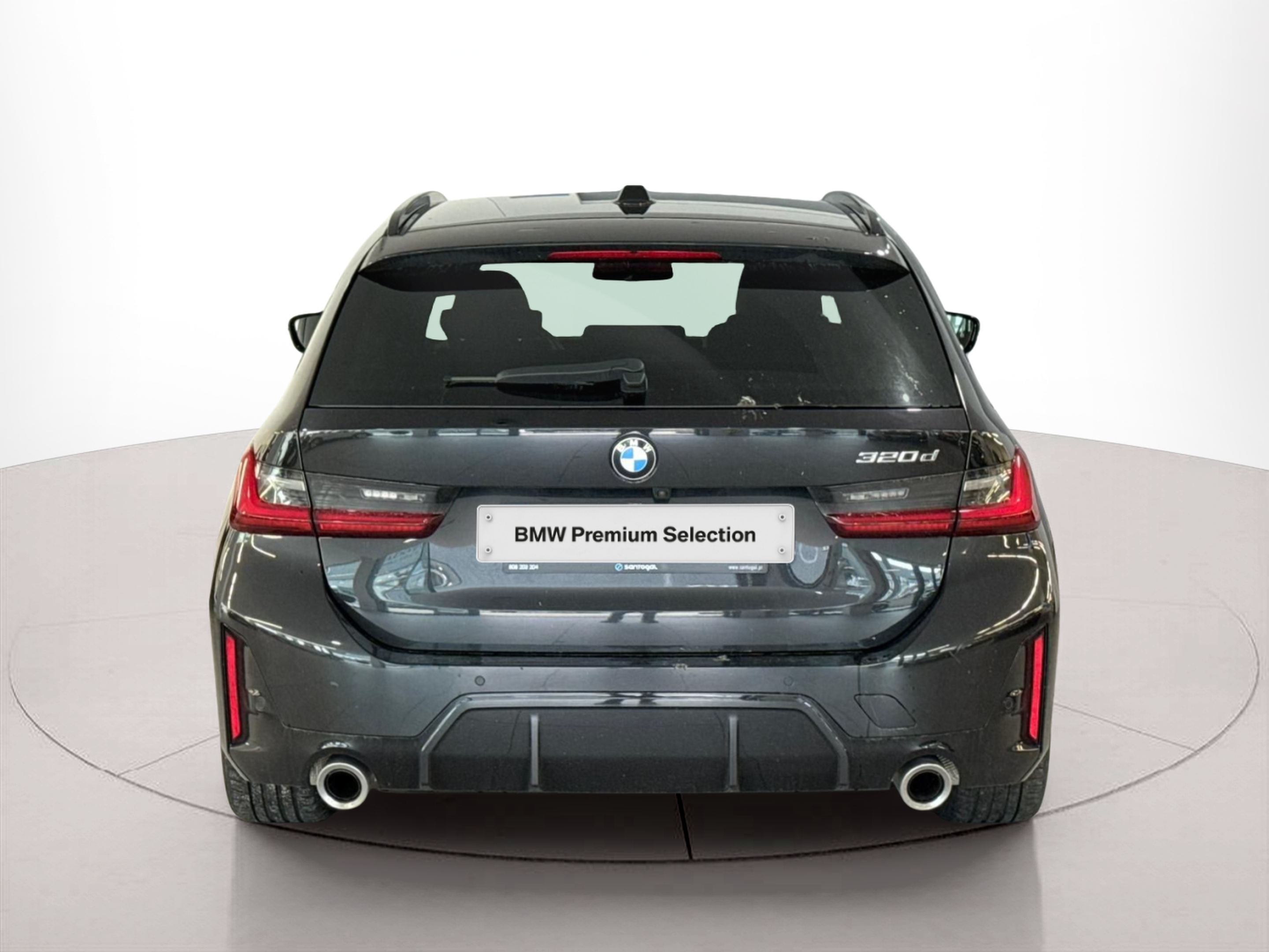 BMW Série 3 320d Touring color Negro. Año 2025. 140KW(190CV). Diesel. En concesionario Santogal Carnaxide de Oeiras