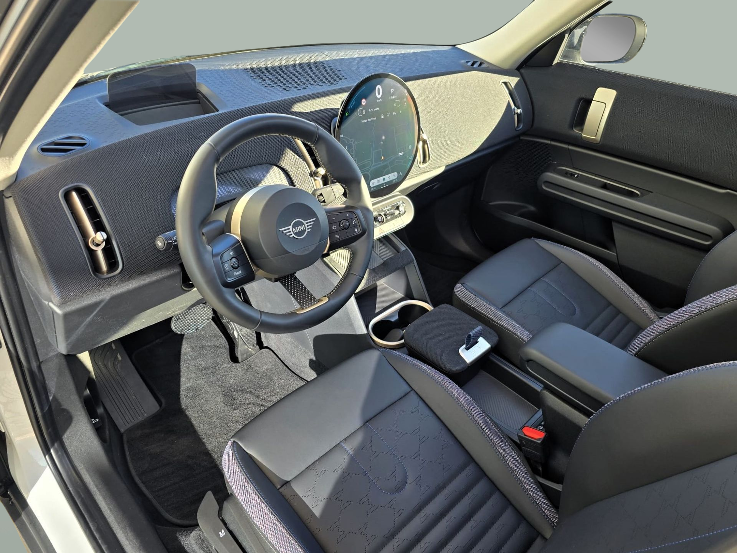 fotoG 12 del MINI MINI Countryman D 120 kW (163 CV) 163cv Diesel de 2025 em Oeiras