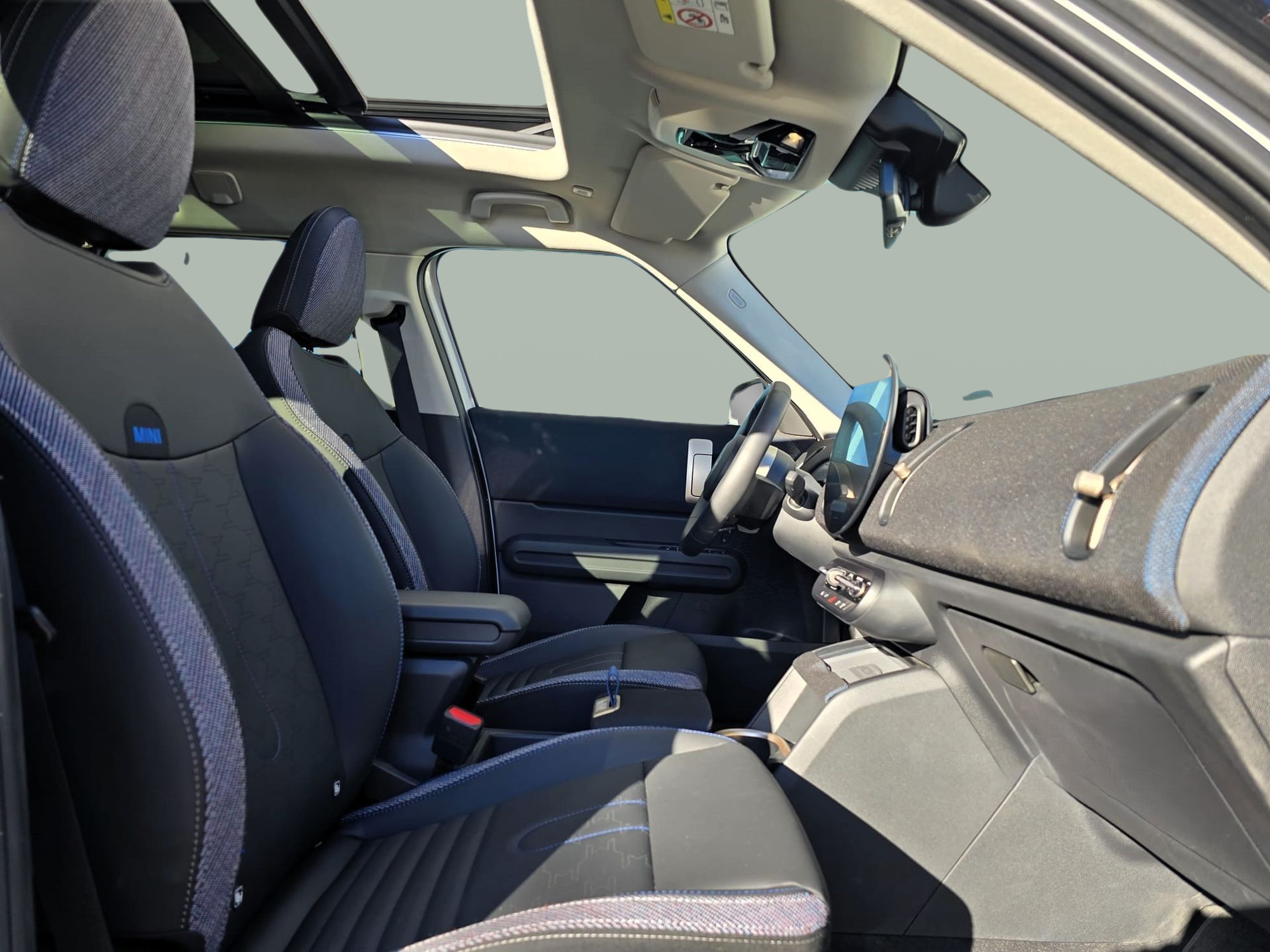 fotoG 7 del MINI MINI Countryman D 120 kW (163 CV) 163cv Diesel de 2025 em Oeiras