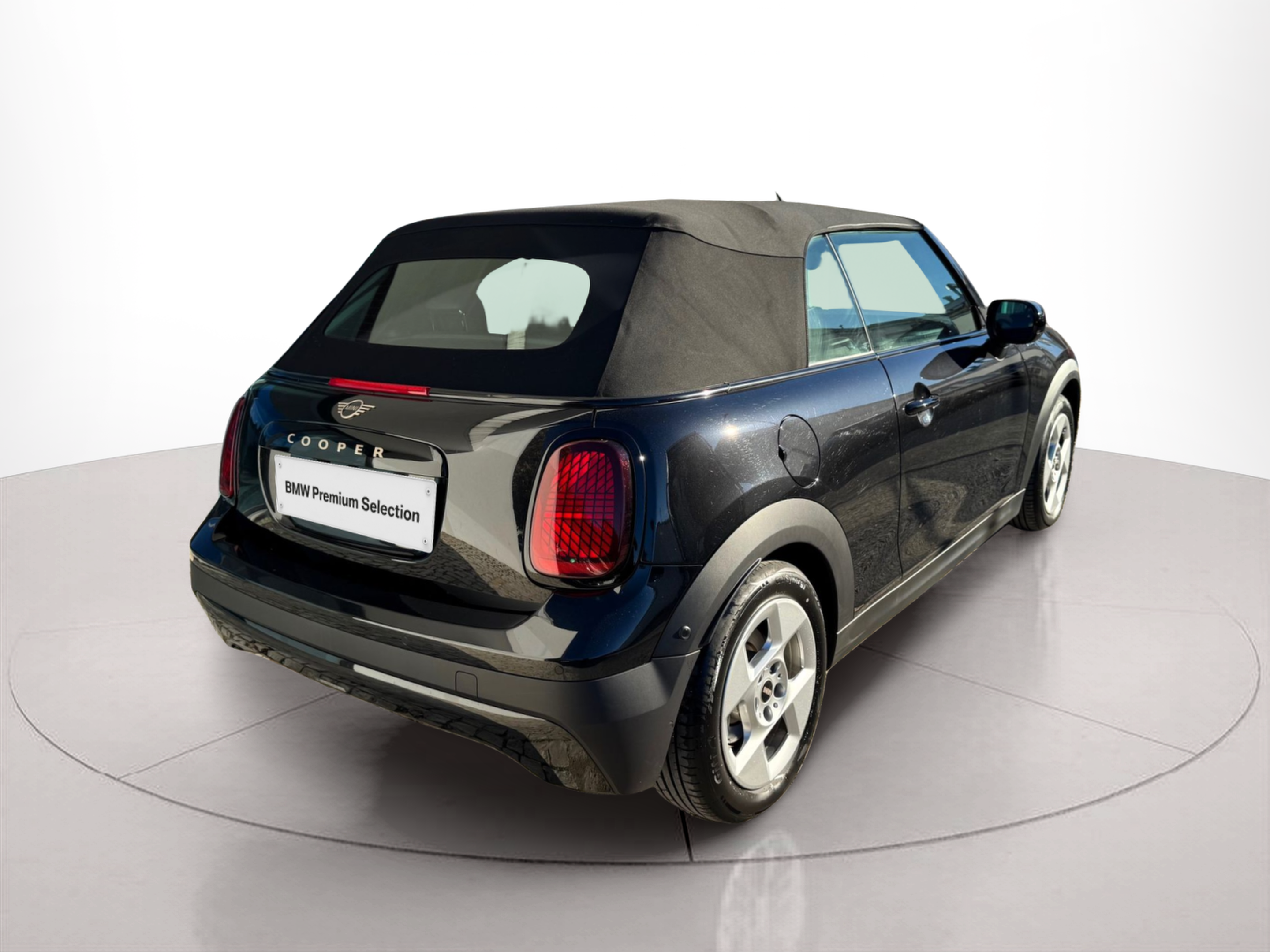 fotoG 12 del MINI MINI Cabrio Cooper C 120 kW (163 CV) 163cv Gasolina de 2025 em Oeiras
