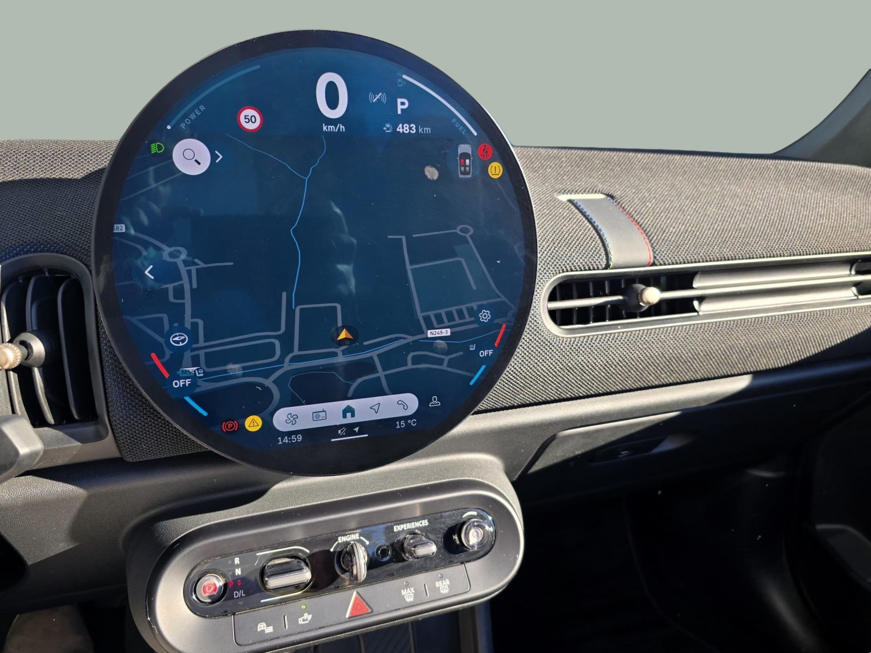 fotoG 13 del MINI MINI Cabrio Cooper C 120 kW (163 CV) 163cv Gasolina de 2025 em Oeiras