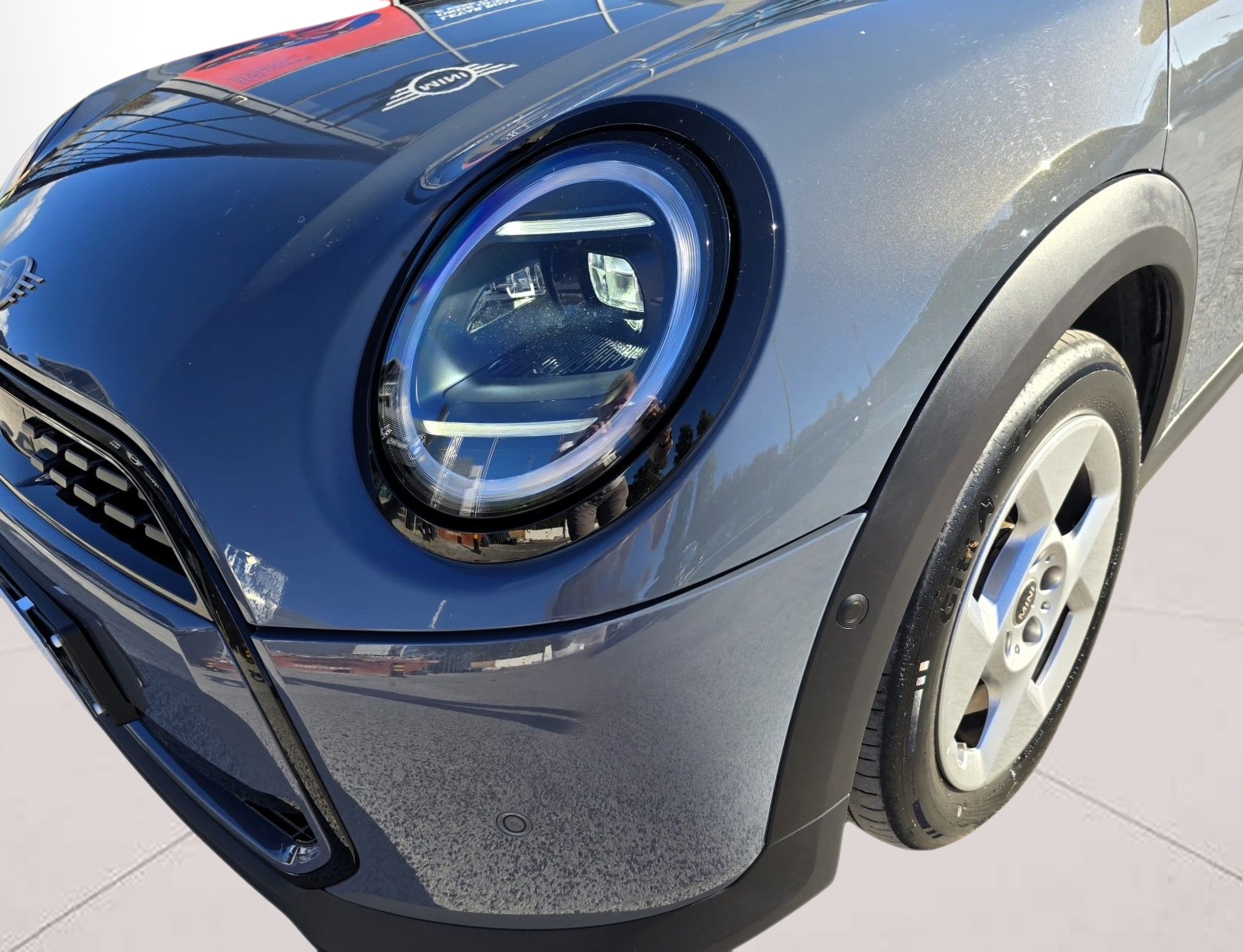 fotoG 5 del MINI MINI Cabrio Cooper C 120 kW (163 CV) 163cv Gasolina de 2025 em Oeiras