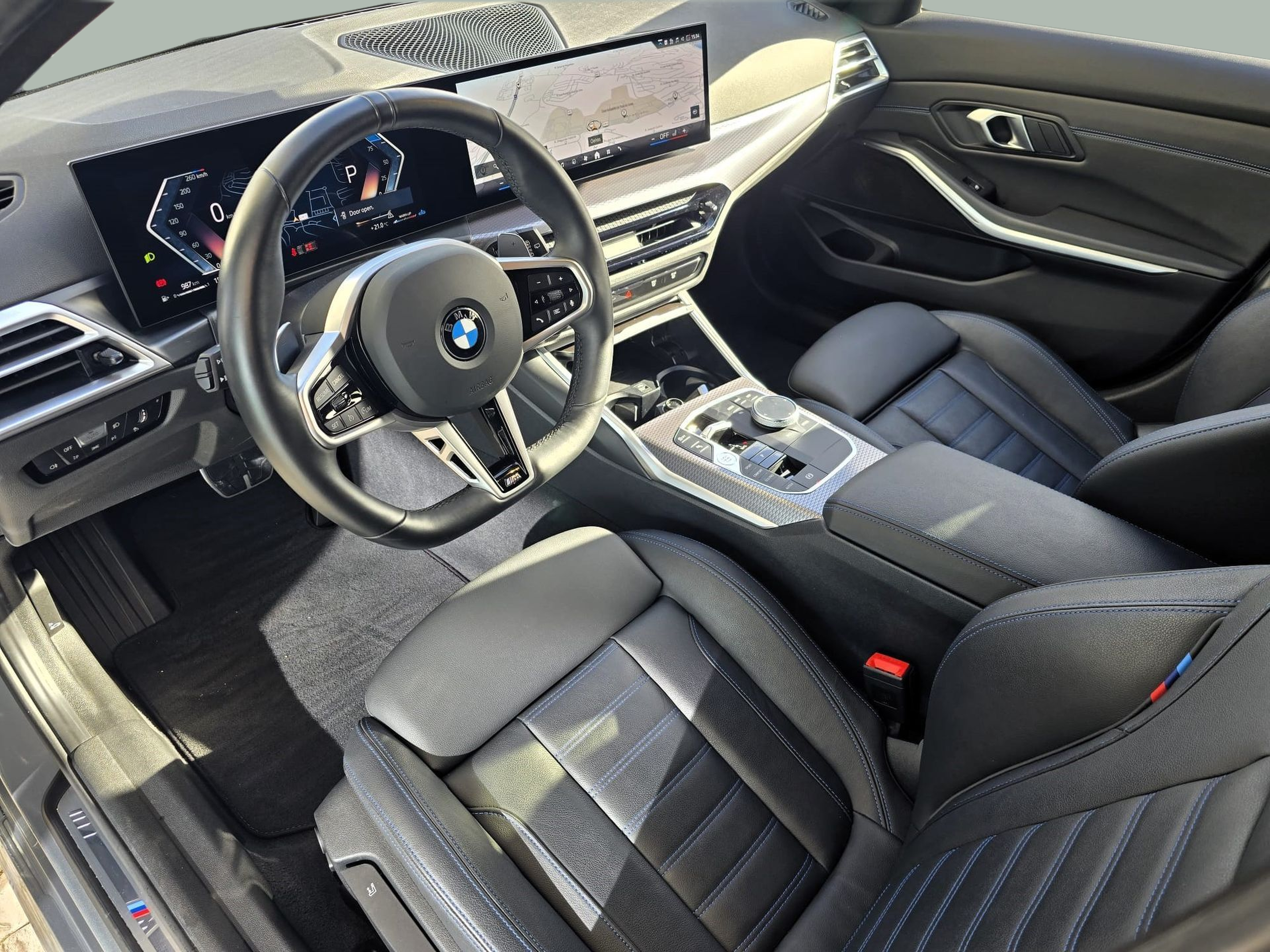 BMW Série 3 320d Touring color Gris. Año 2025. 140KW(190CV). Diesel. En concesionario Santogal Oeiras de Oeiras