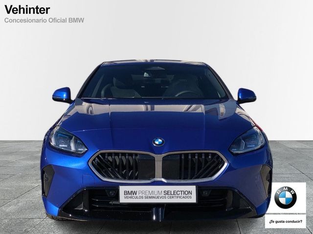 Fotos de BMW Serie 2 218d Gran Coupe color Azul. Año 2025. 110KW(150CV). Diésel. En concesionario Vehinter Getafe de Madrid