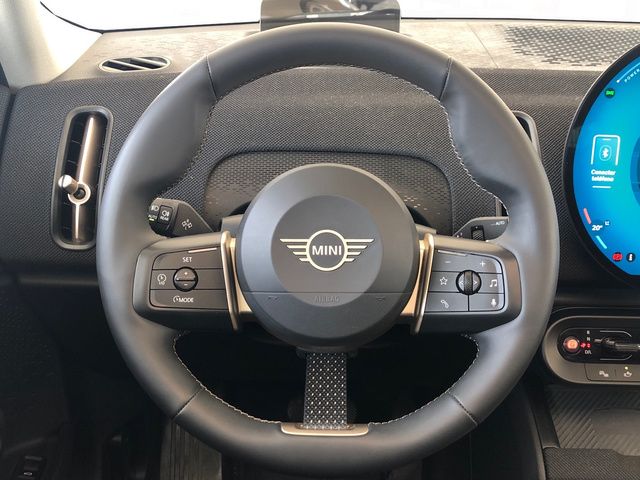 fotoG 13 del MINI MINI Countryman D 120 kW (163 CV) 163cv Diésel del 2024 en Madrid