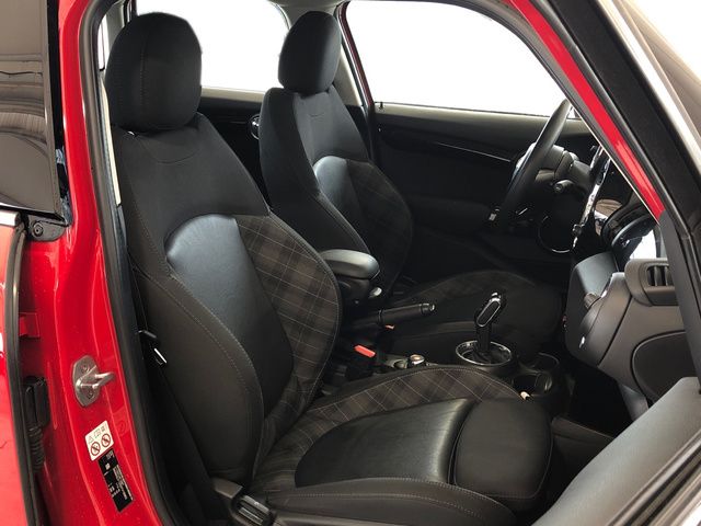 fotoG 11 del MINI MINI 5 Puertas Cooper 100 kW (136 CV) 136cv Gasolina del 2019 en Madrid