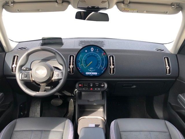 fotoG 6 del MINI MINI Countryman D 120 kW (163 CV) 163cv Diésel del 2024 en Madrid