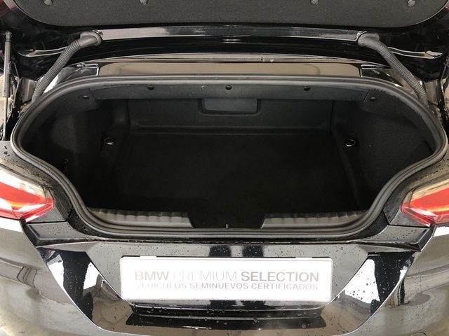 BMW Z4 M40i Cabrio color Negro. Año 2022. 250KW(340CV). Gasolina. En concesionario Vehinter Getafe de Madrid
