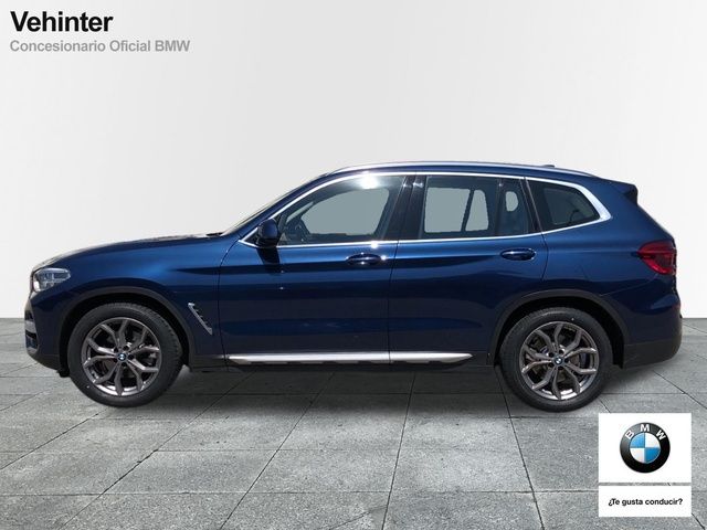 Fotos de BMW X3 xDrive20d color Azul. Año 2021. 140KW(190CV). Diésel. En concesionario Vehinter Getafe de Madrid