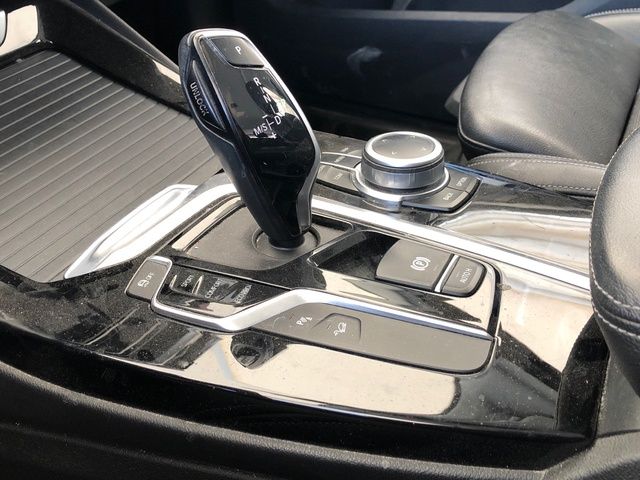 BMW X3 xDrive20d color Azul. Año 2021. 140KW(190CV). Diésel. En concesionario Vehinter Getafe de Madrid